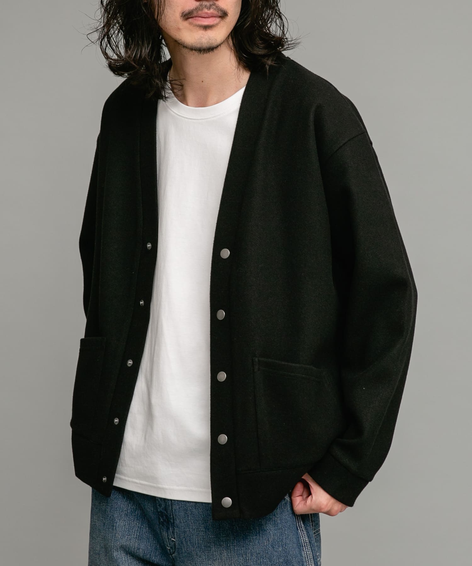 身長：180cm 体重：60kg サイズ：L