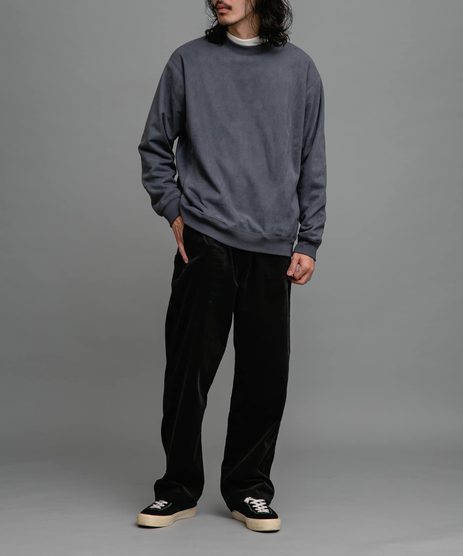 身長：180cm 体重：60kg サイズ：L