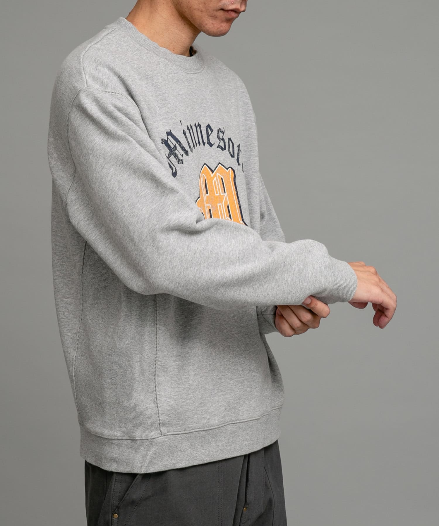 身長：185cm 体重：70kg サイズ：L