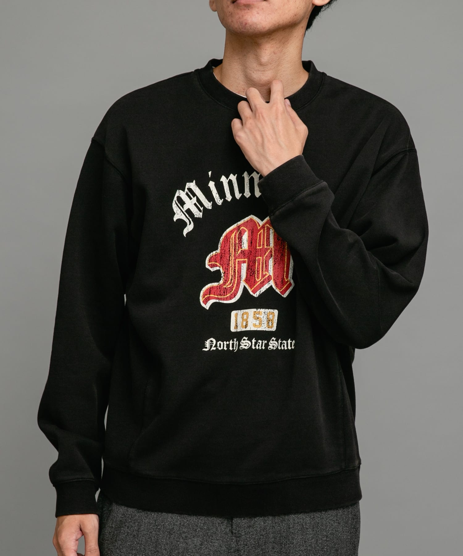 身長：185cm 体重：70kg サイズ：L