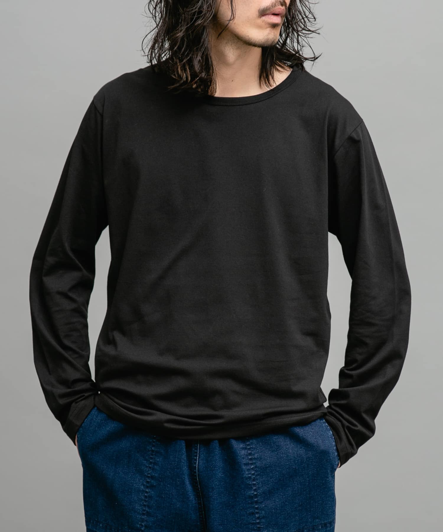 身長：180cm 体重：60kg サイズ：XL