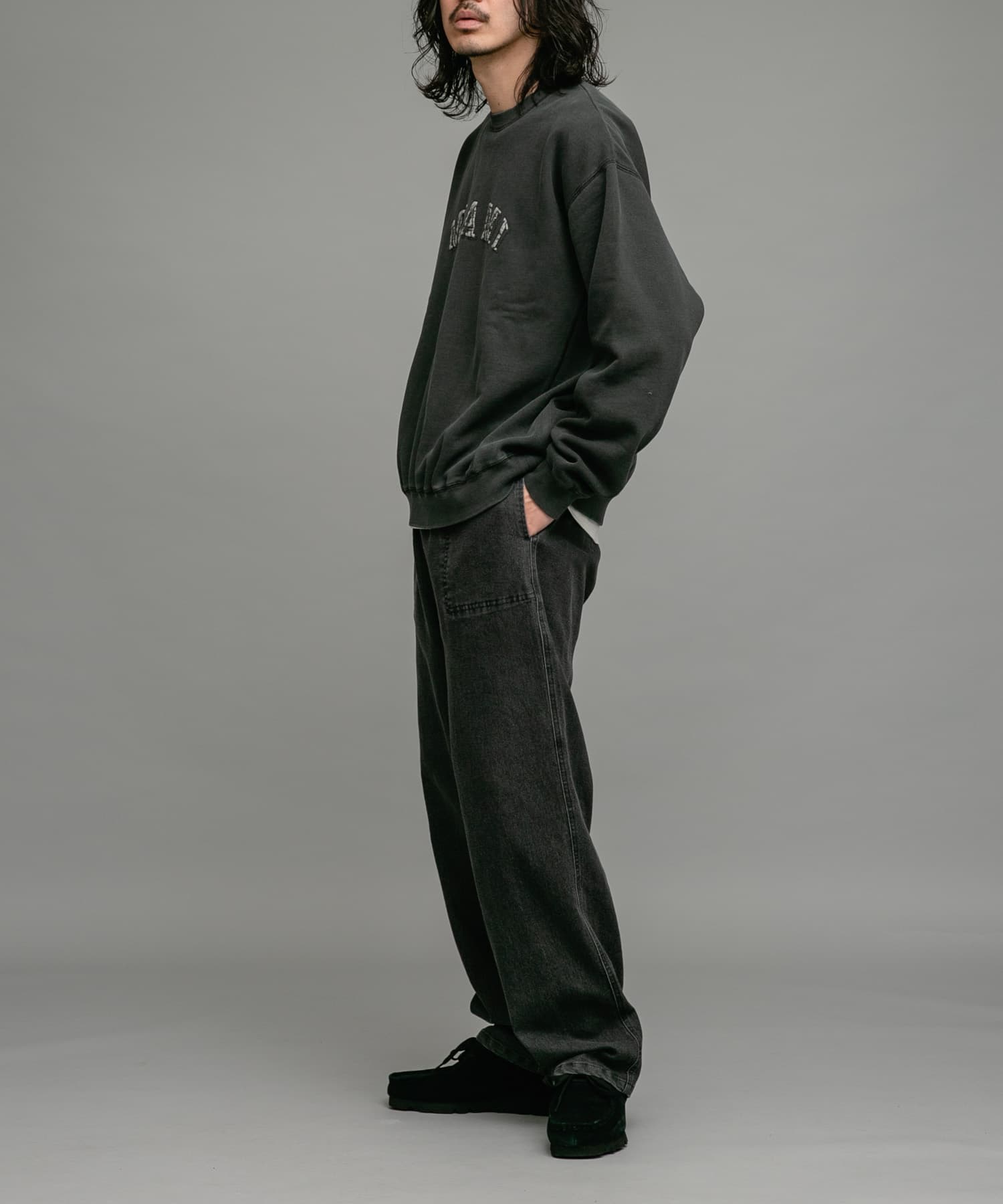 身長：180cm 体重：60kg サイズ：L