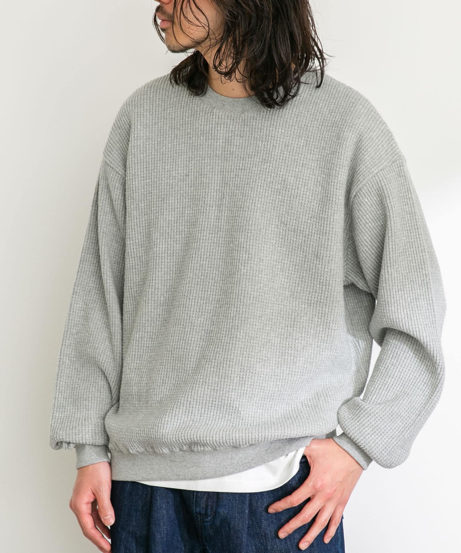 身長：180cm 体重：60kg サイズ：L