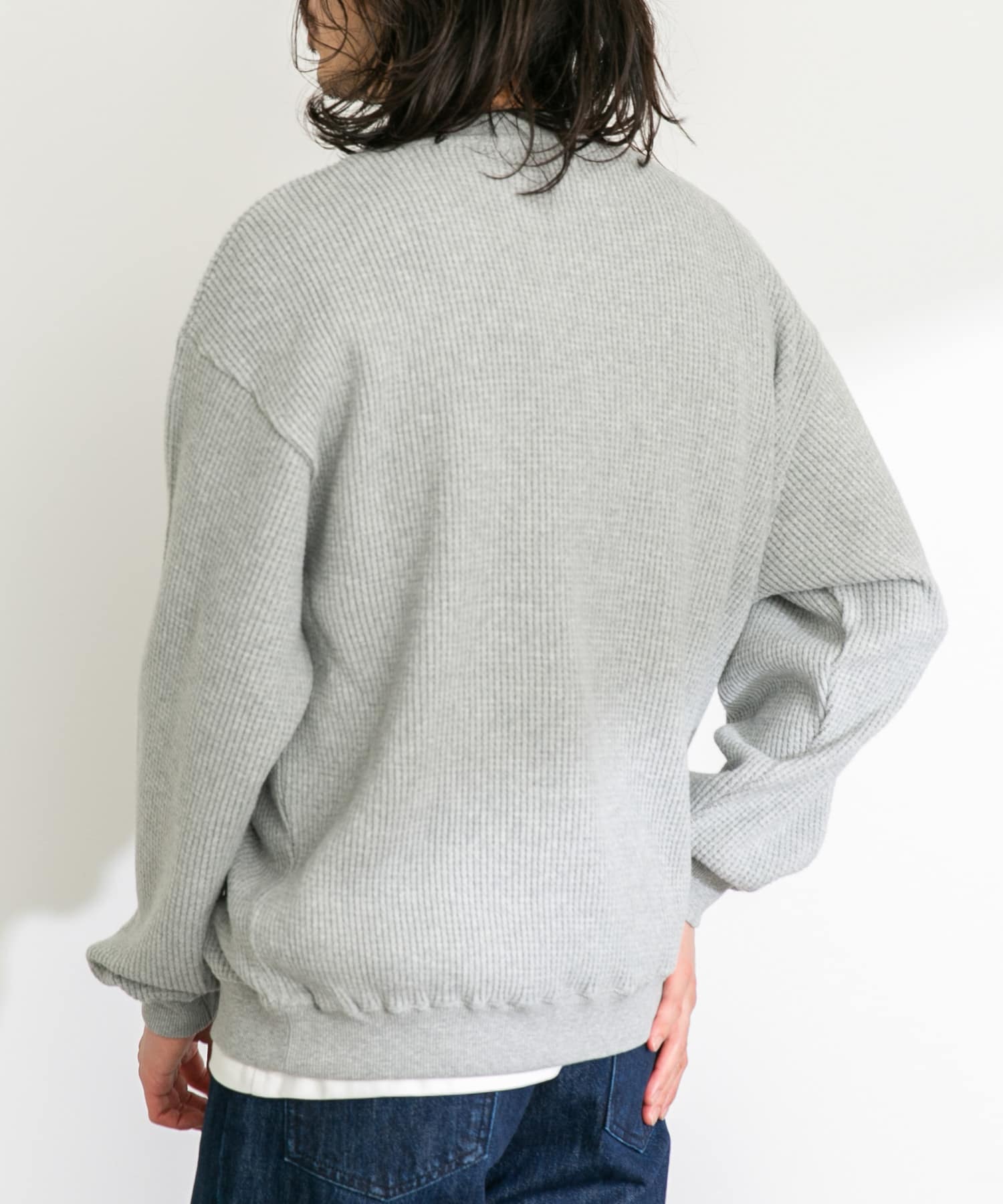 身長：180cm 体重：60kg サイズ：L