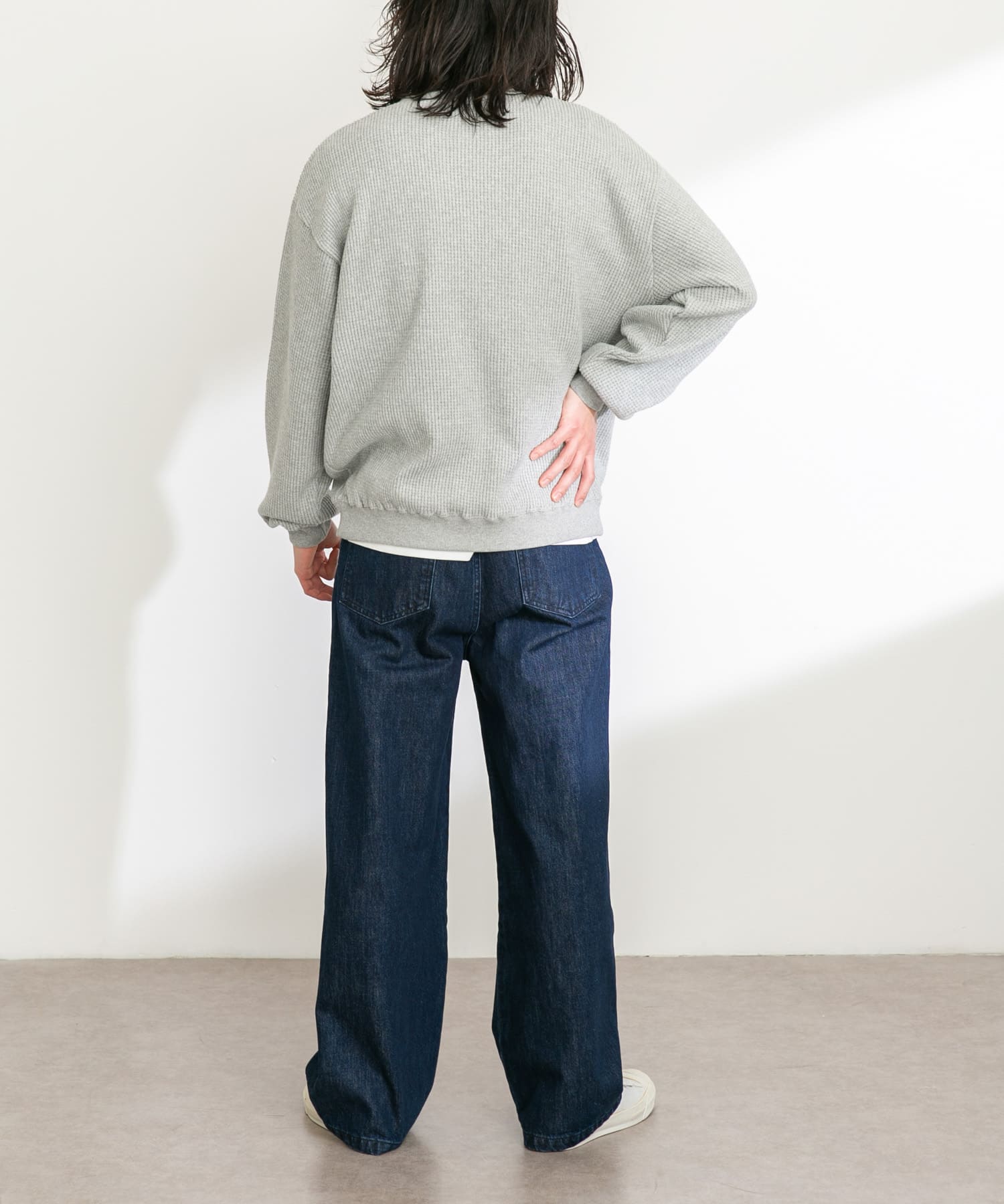 身長：180cm 体重：60kg サイズ：L