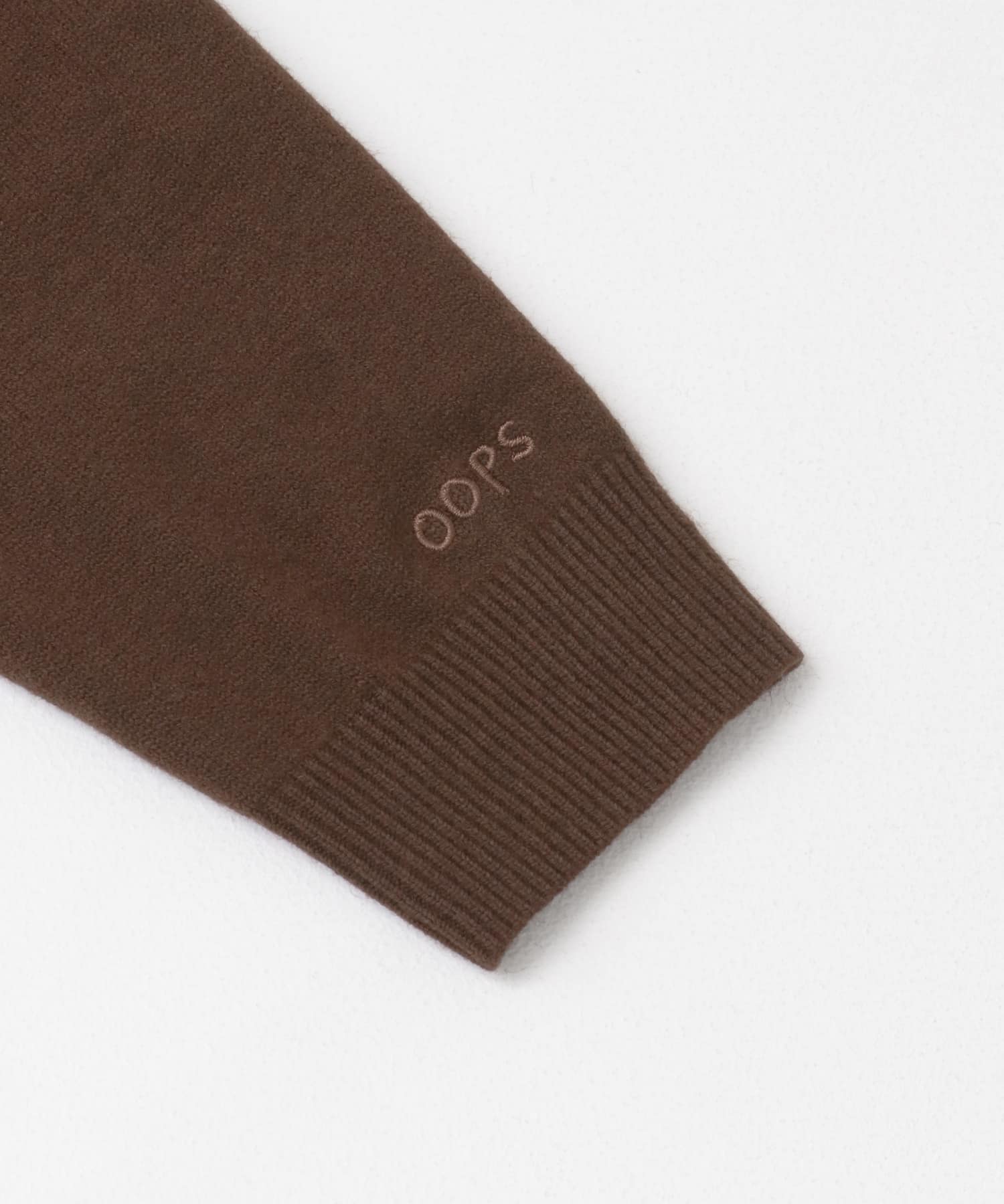OOPS　ケーブル襟付きニットポロシャツ BROWN M