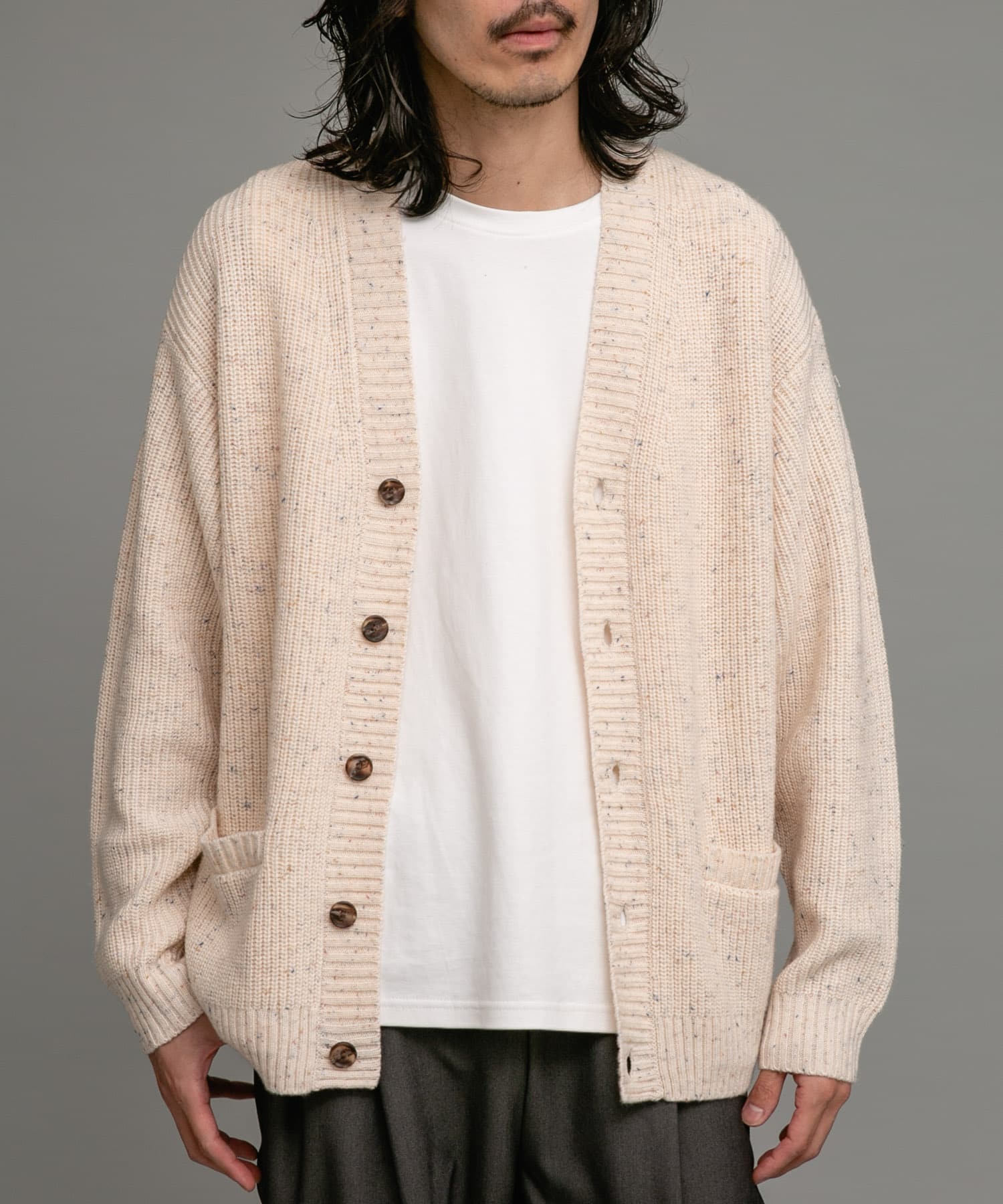 身長：180cm 体重：60kg サイズ：L