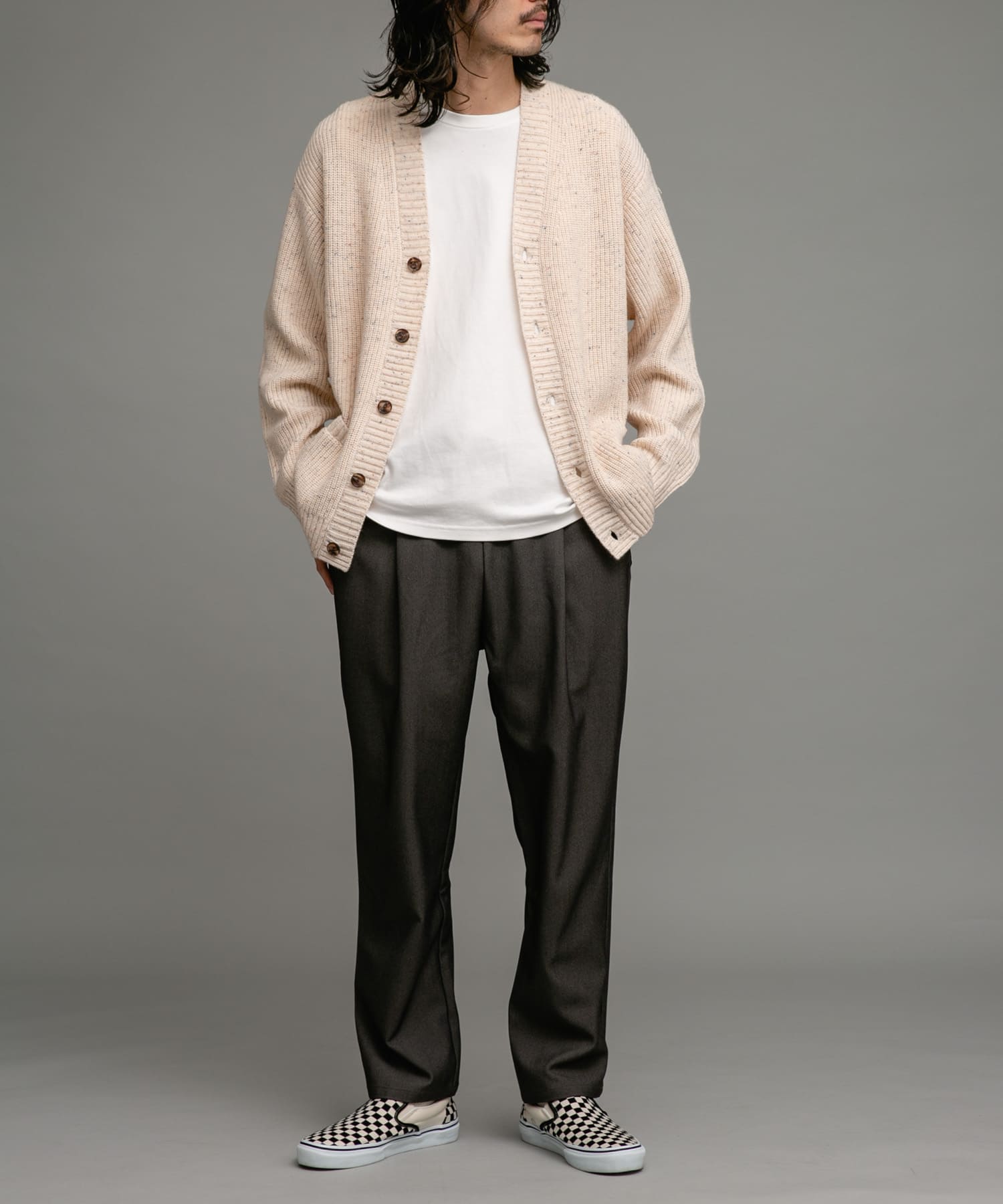 身長：180cm 体重：60kg サイズ：L