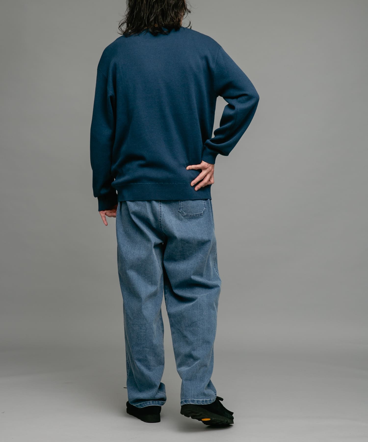 身長：180cm 体重：60kg サイズ：L
