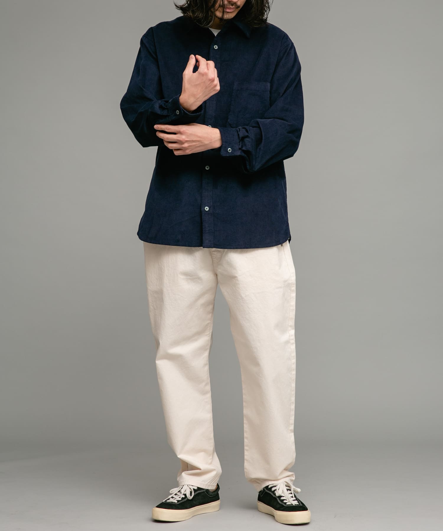 身長：180cm 体重：60kg サイズ：L