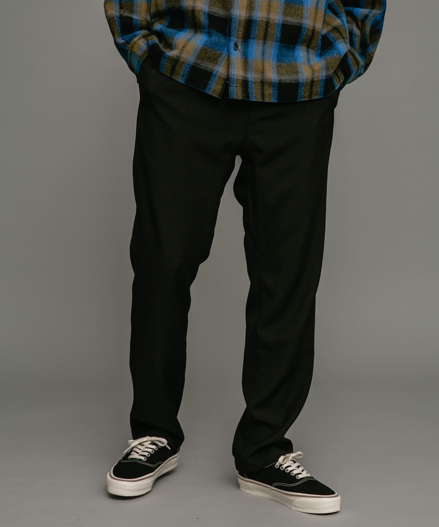 身長：180cm 体重：60kg サイズ：L