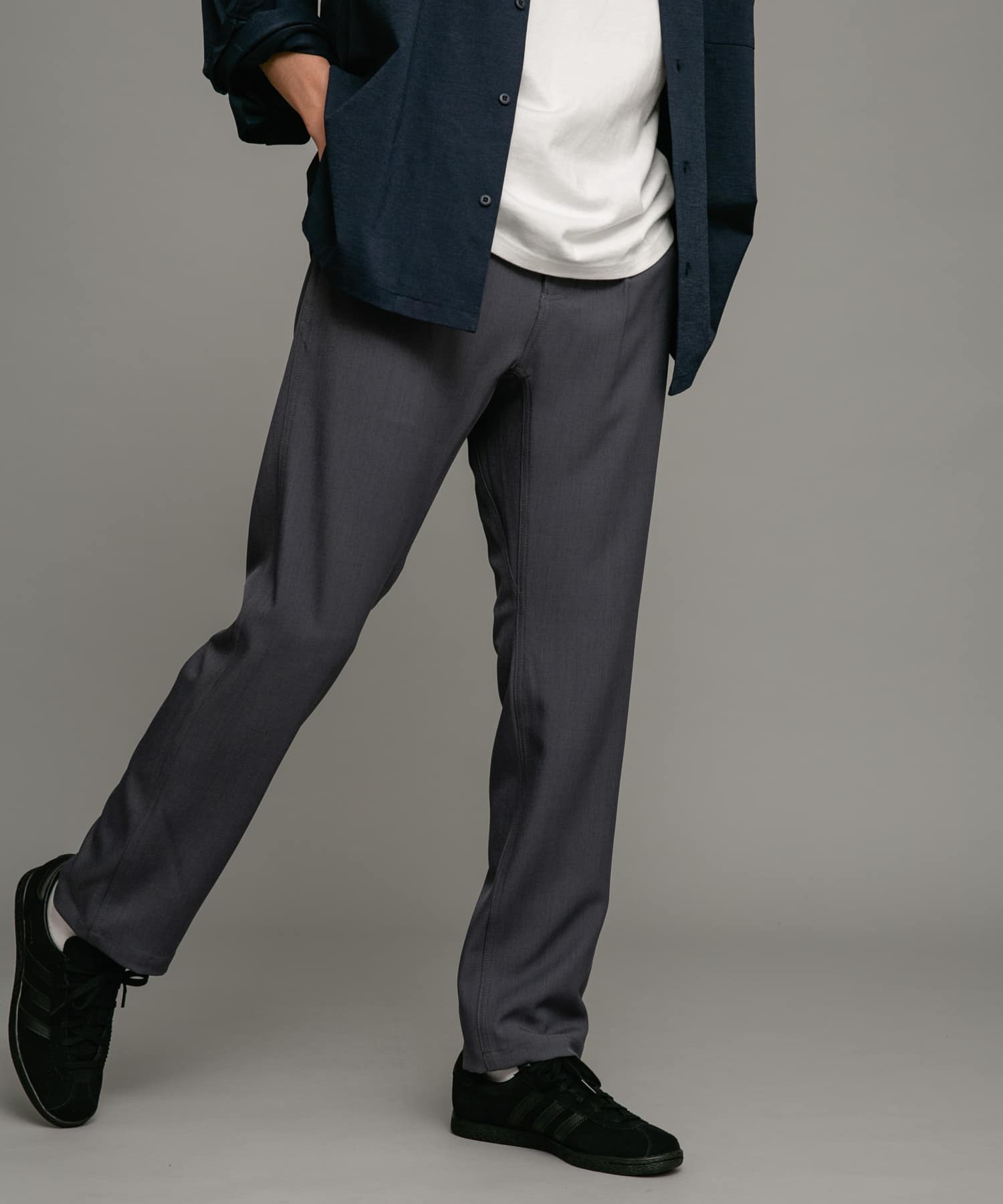 身長：180cm 体重：60kg サイズ：L