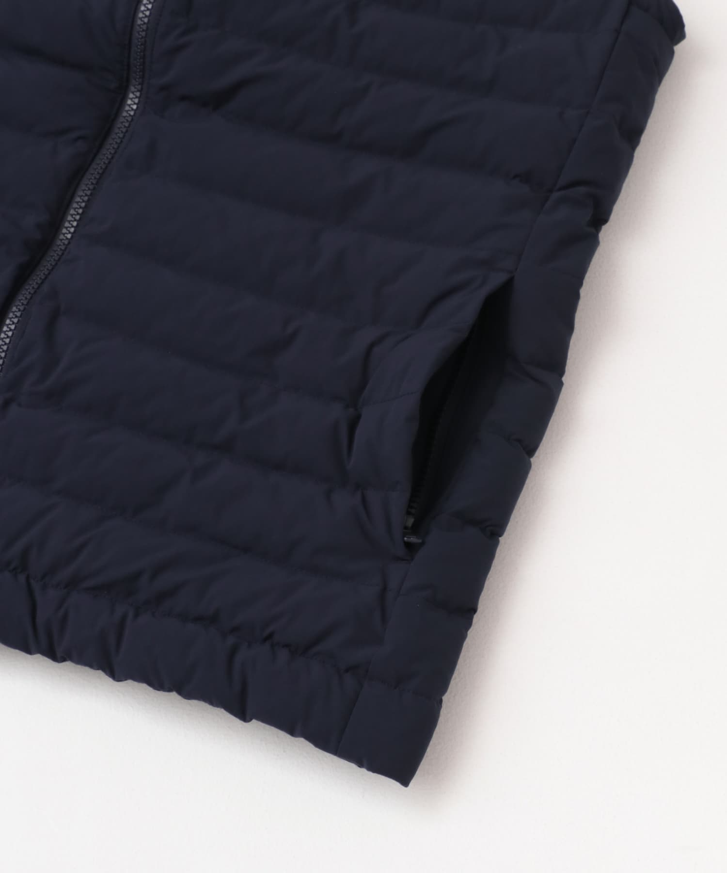OOPS　撥水中綿ベスト NAVY M