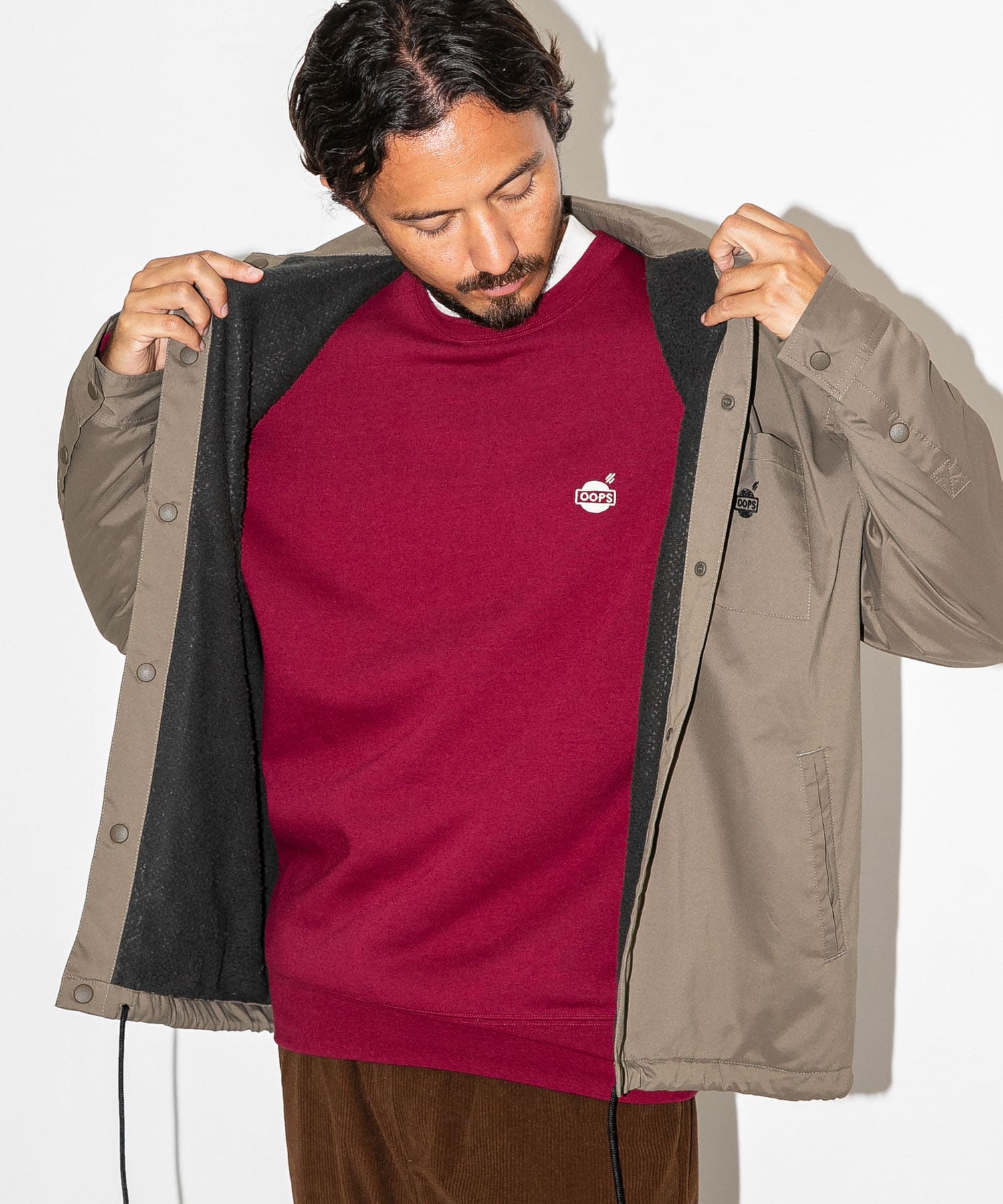 KHAKI