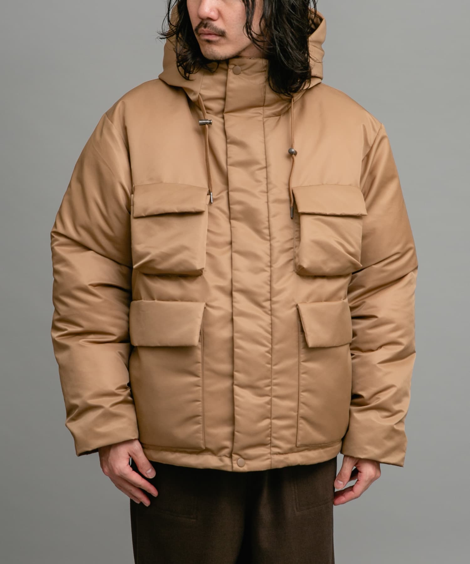 身長：180cm 体重：60kg サイズ：L