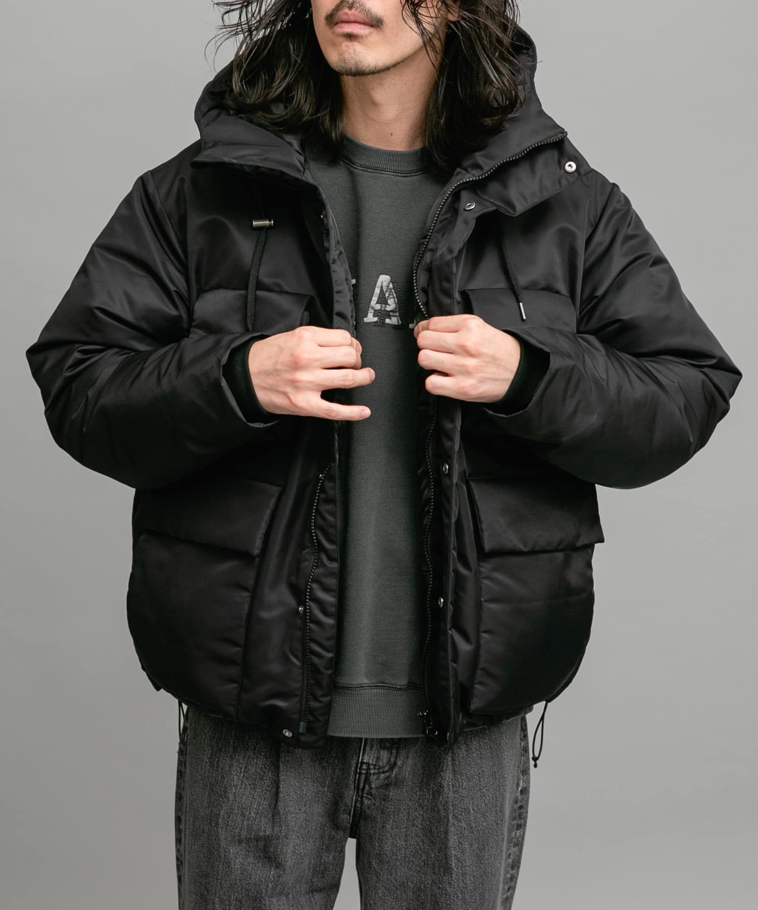 身長：180cm 体重：60kg サイズ：L