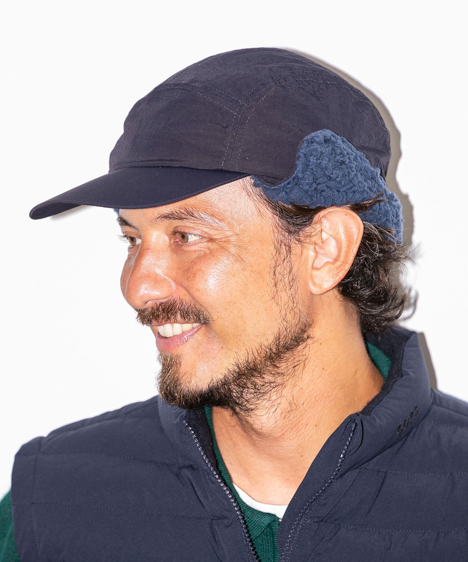 OOPS　イヤーフラップボアキャップ NAVY one