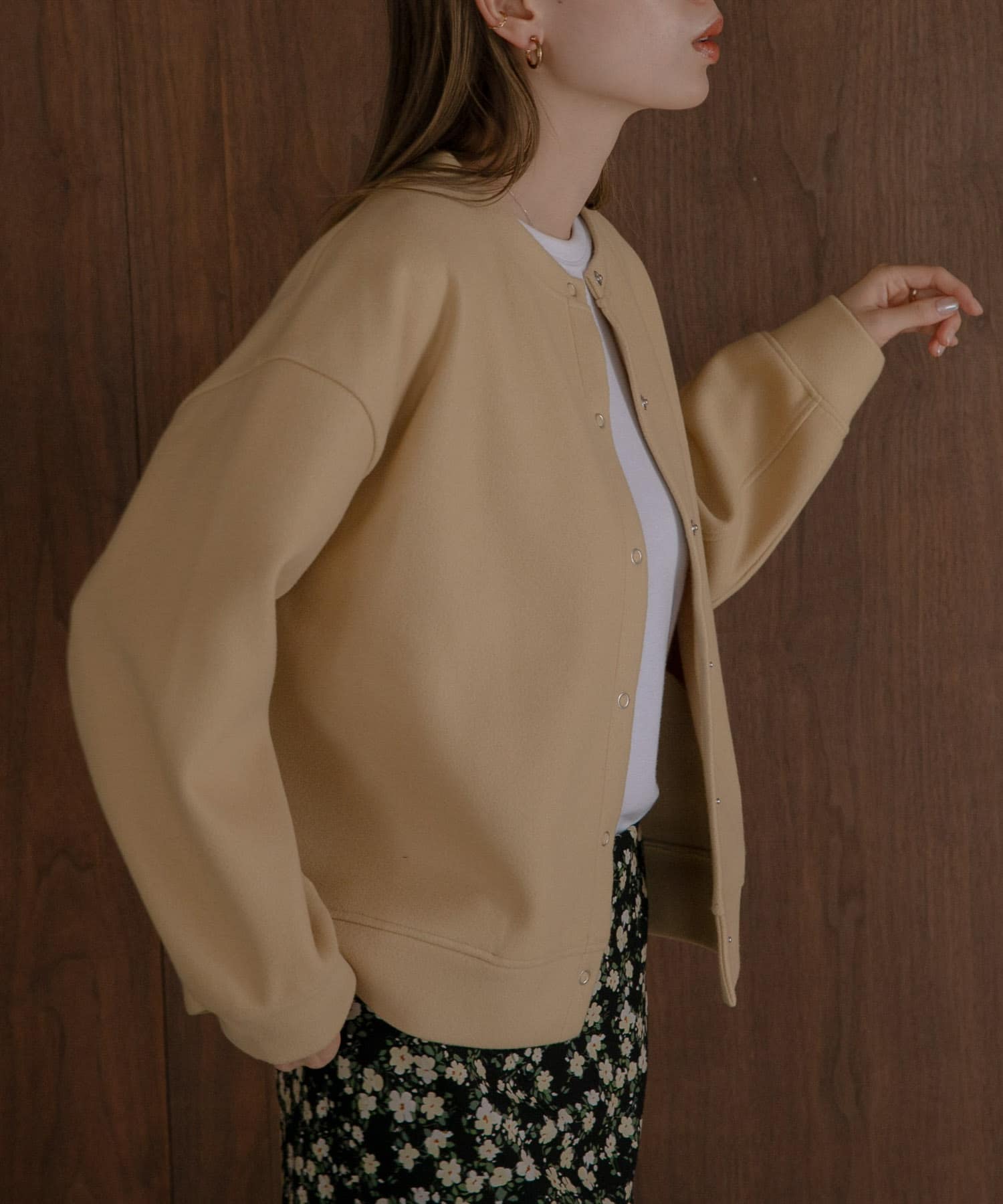 バターイエロー