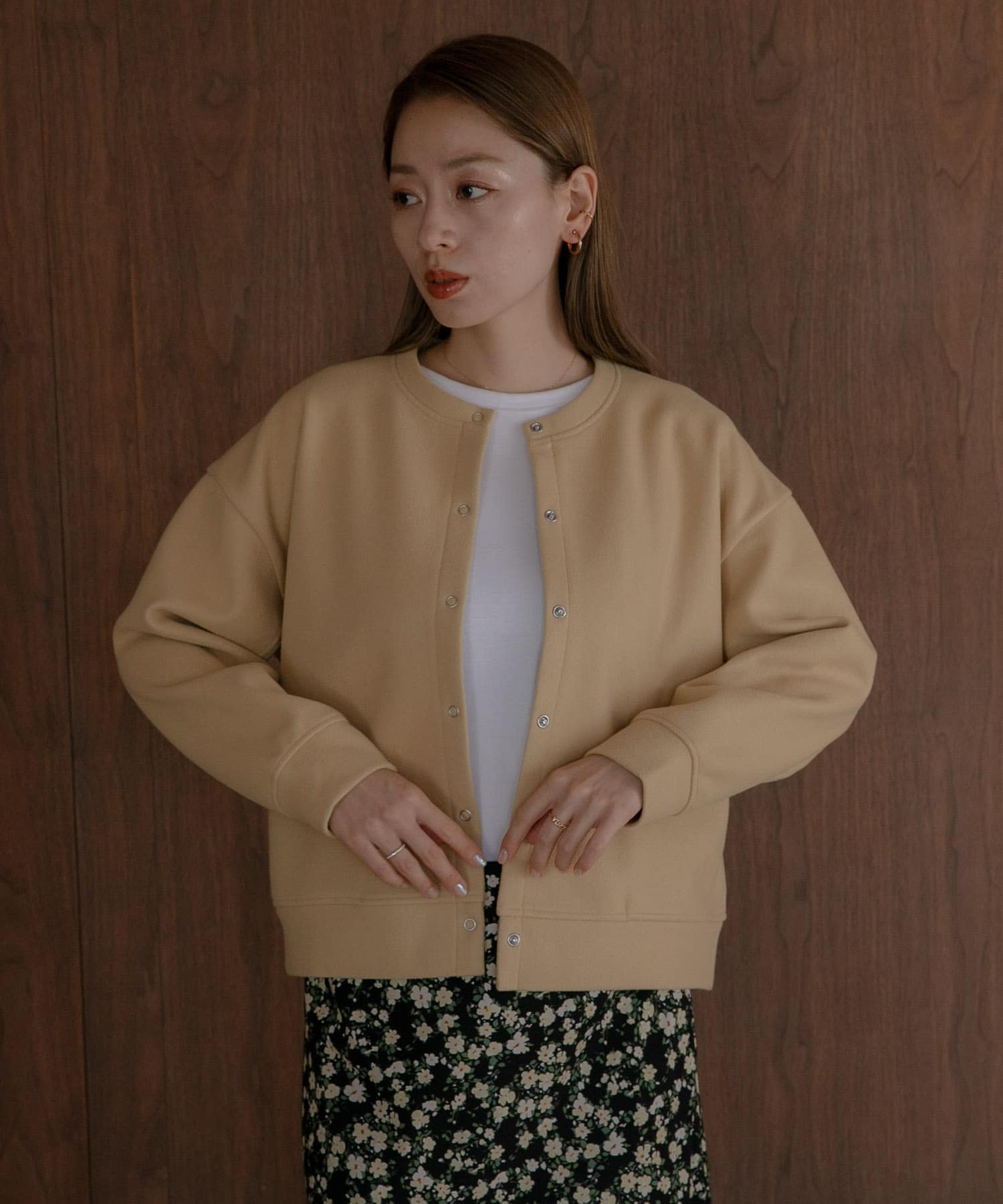 バターイエロー