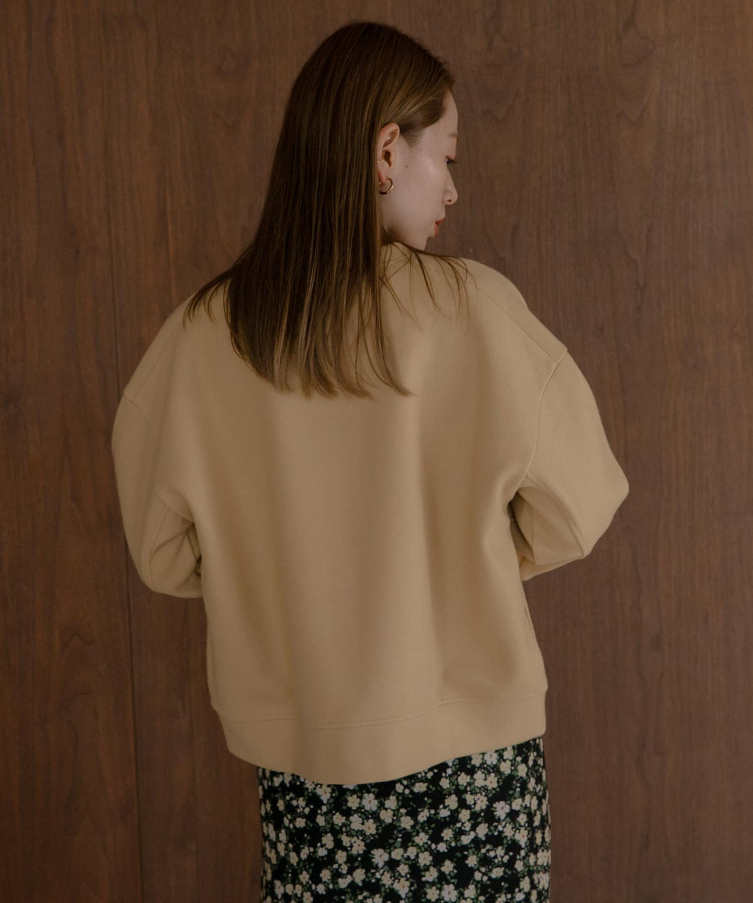 バターイエロー