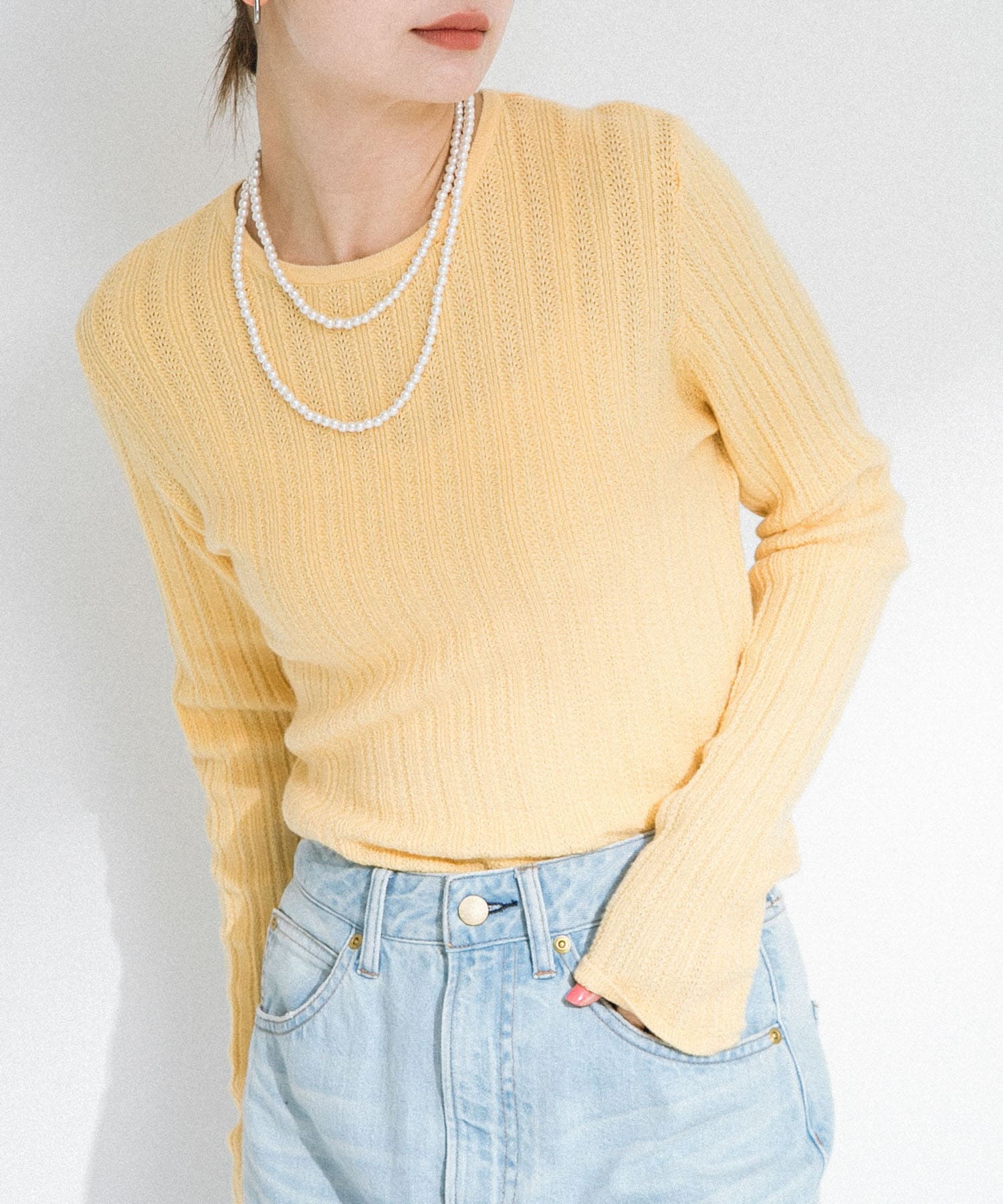 レース柄編みクルーネックニット