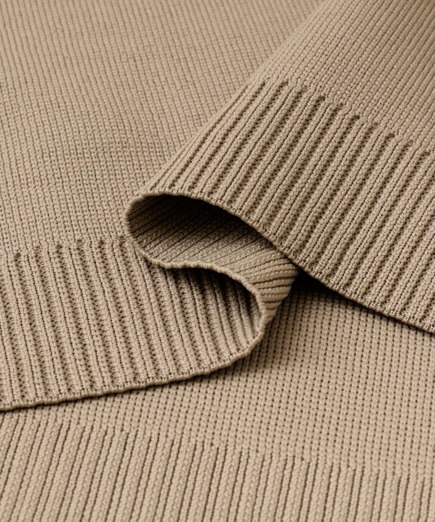 ボリュームスリーブニットプルオーバー ベージュ FREE