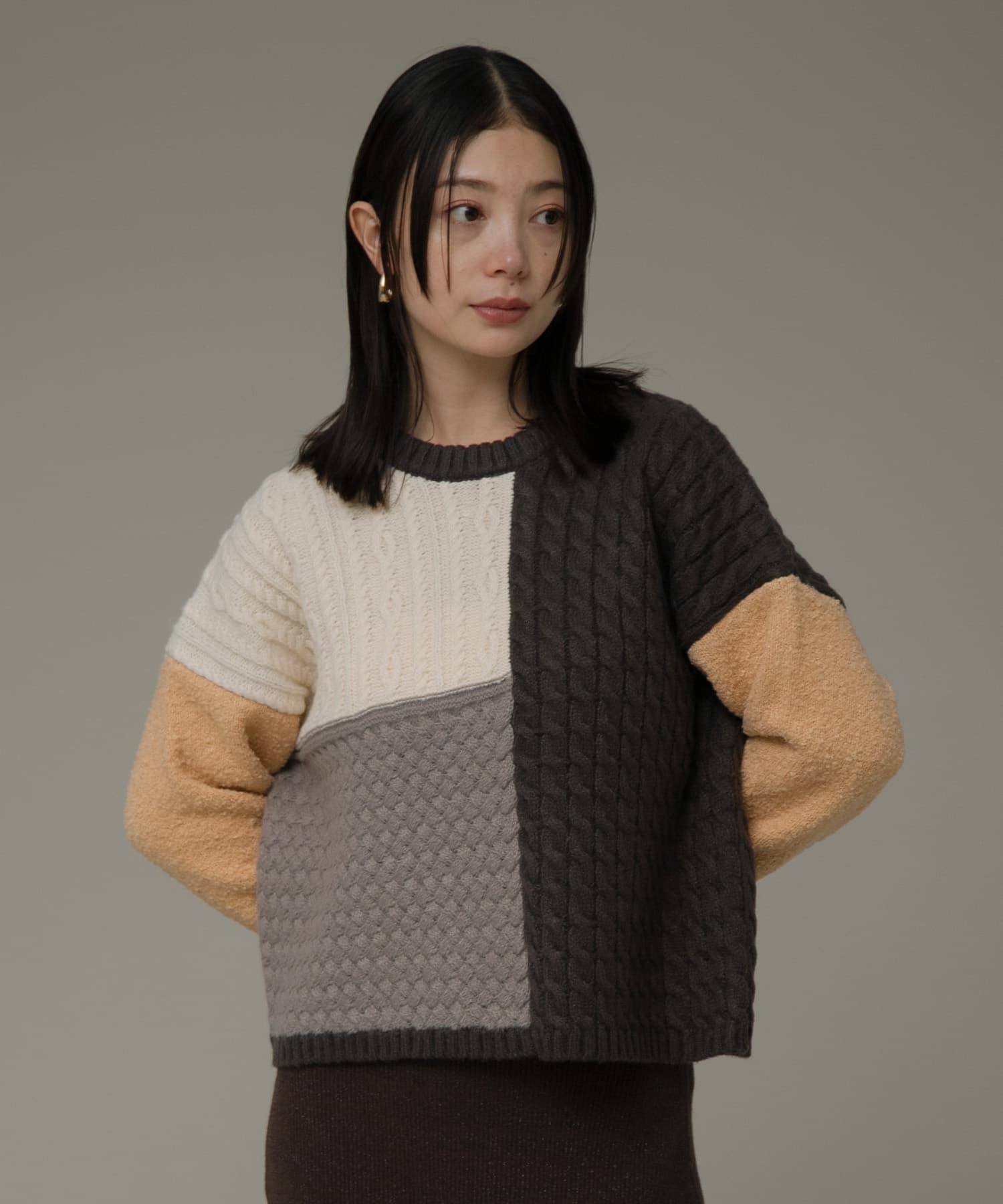 maho*今季ヤクライクニットWEB限定カラー パッチワーク柄編みニットプルオーバー(FREE ブルーイエロー