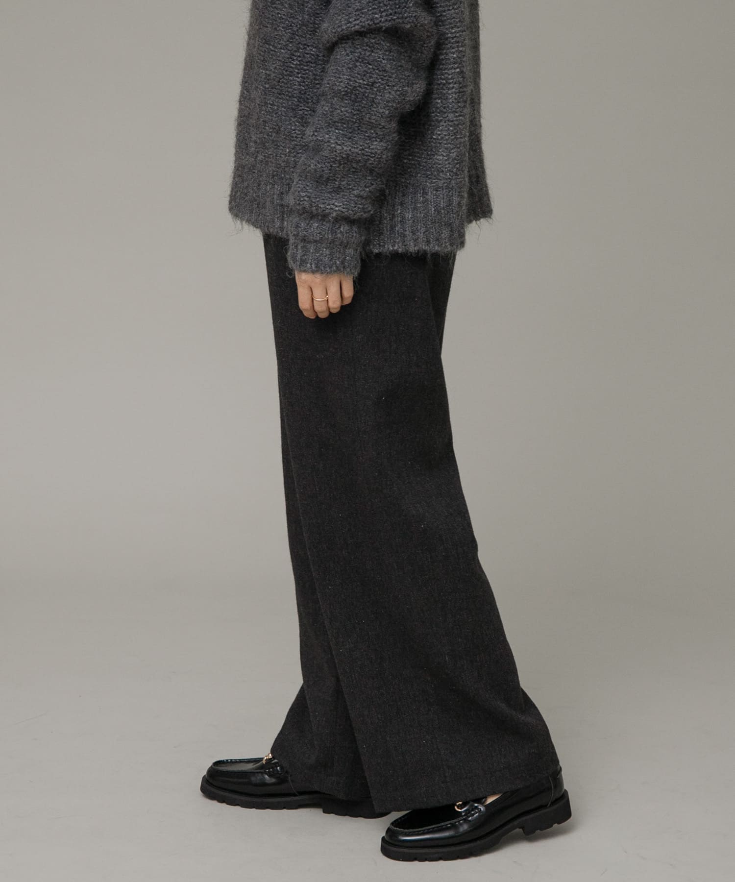 身長：164cm サイズ：38