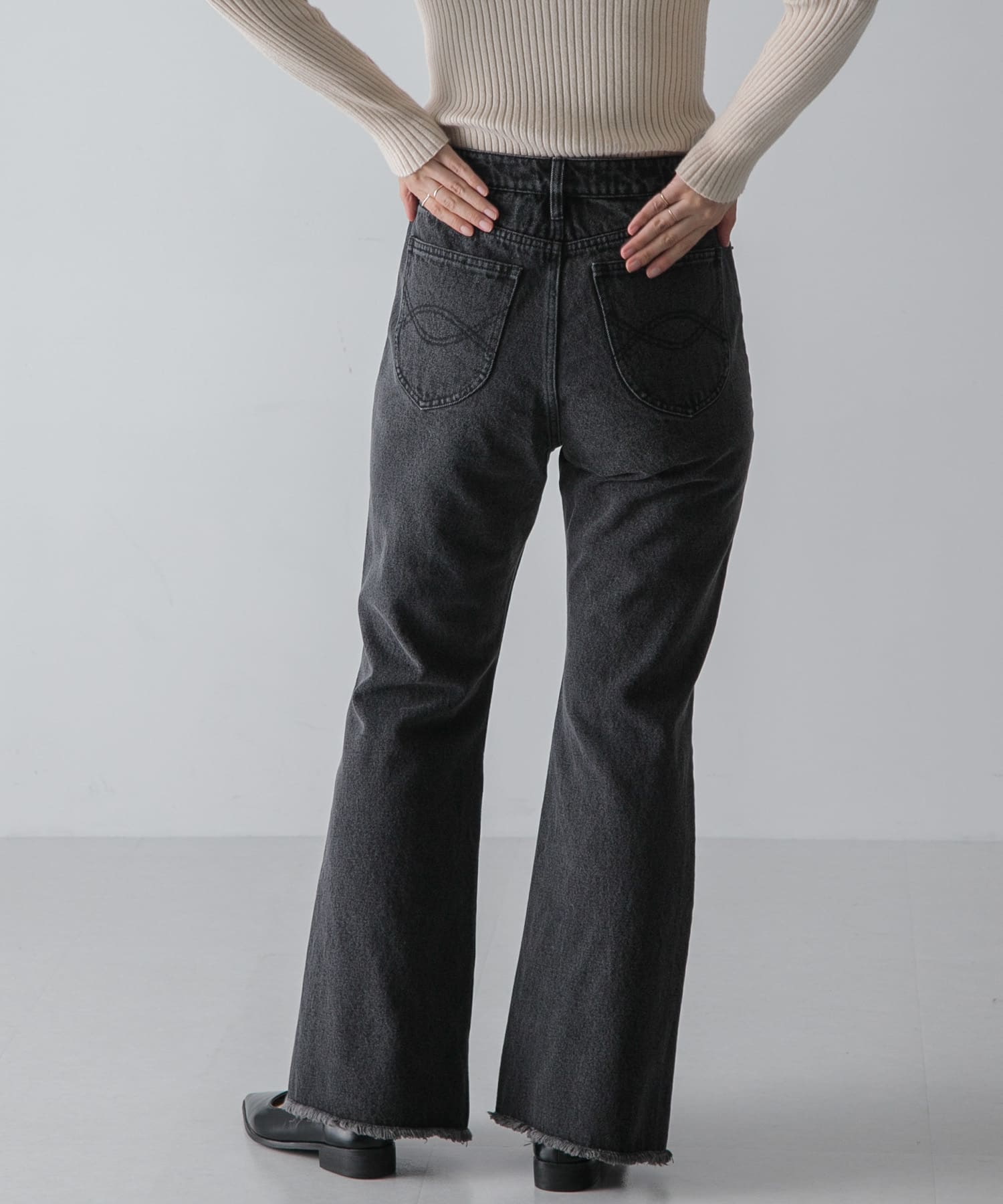 身長：165cm サイズ：26