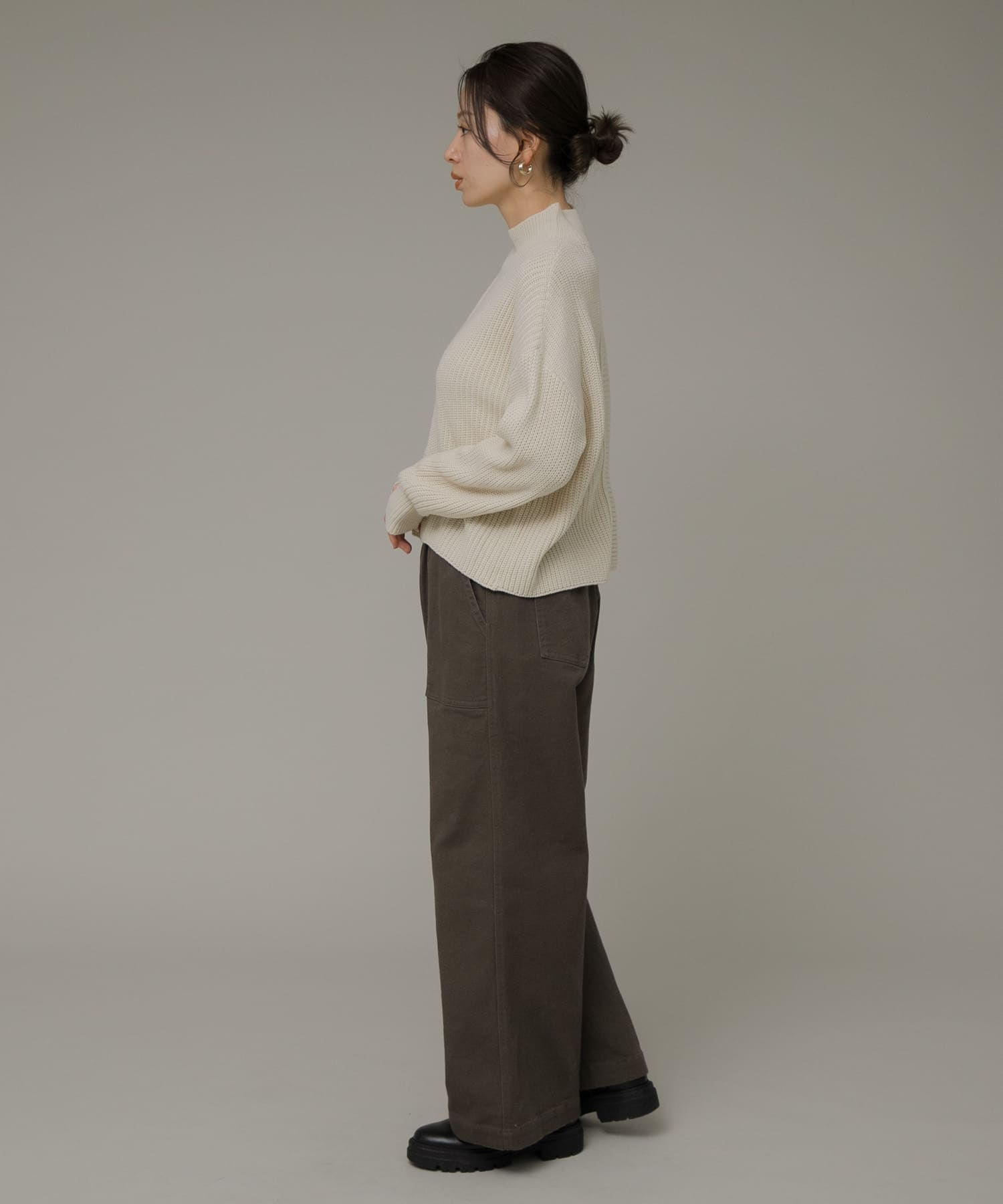 身長：164cm サイズ：38