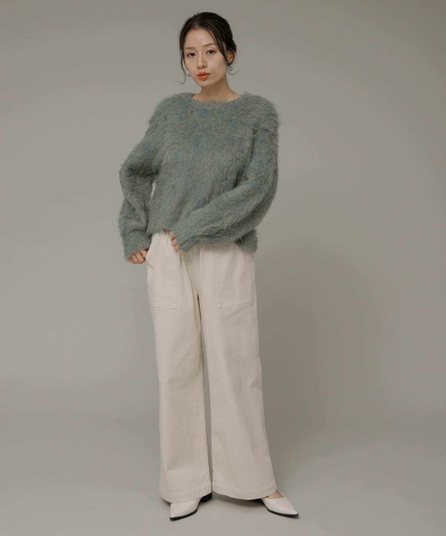 身長：164cm サイズ：38