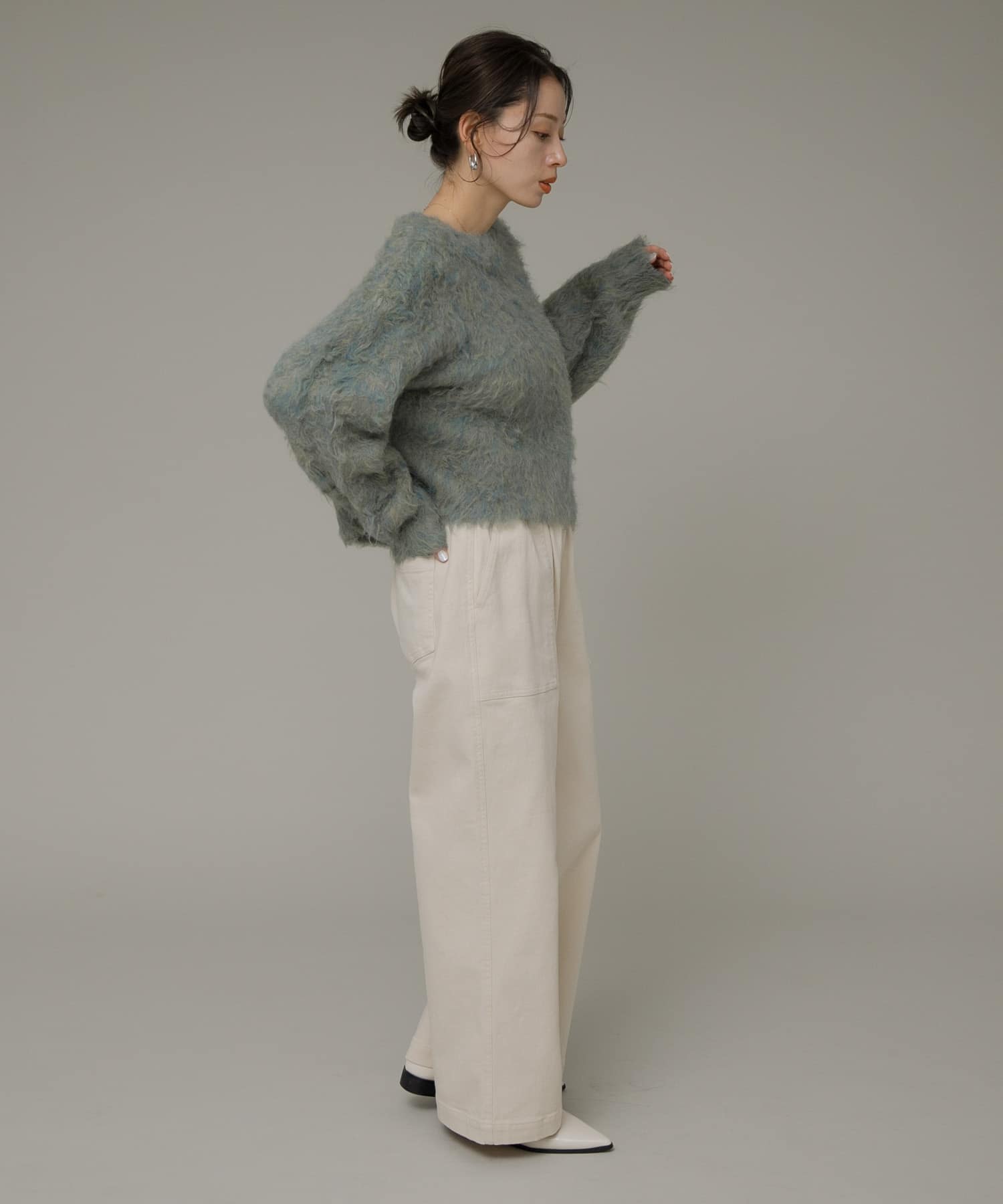 身長：164cm サイズ：38