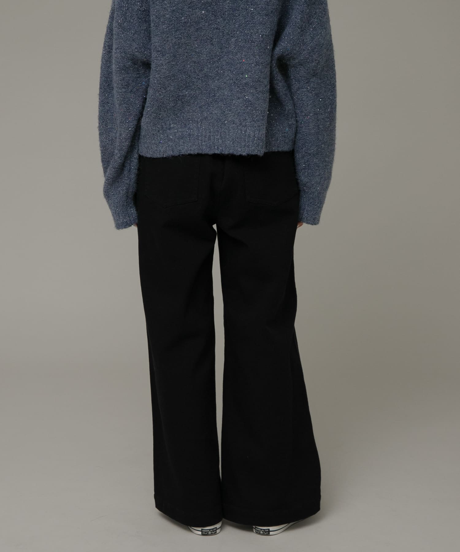 身長：164cm サイズ：38