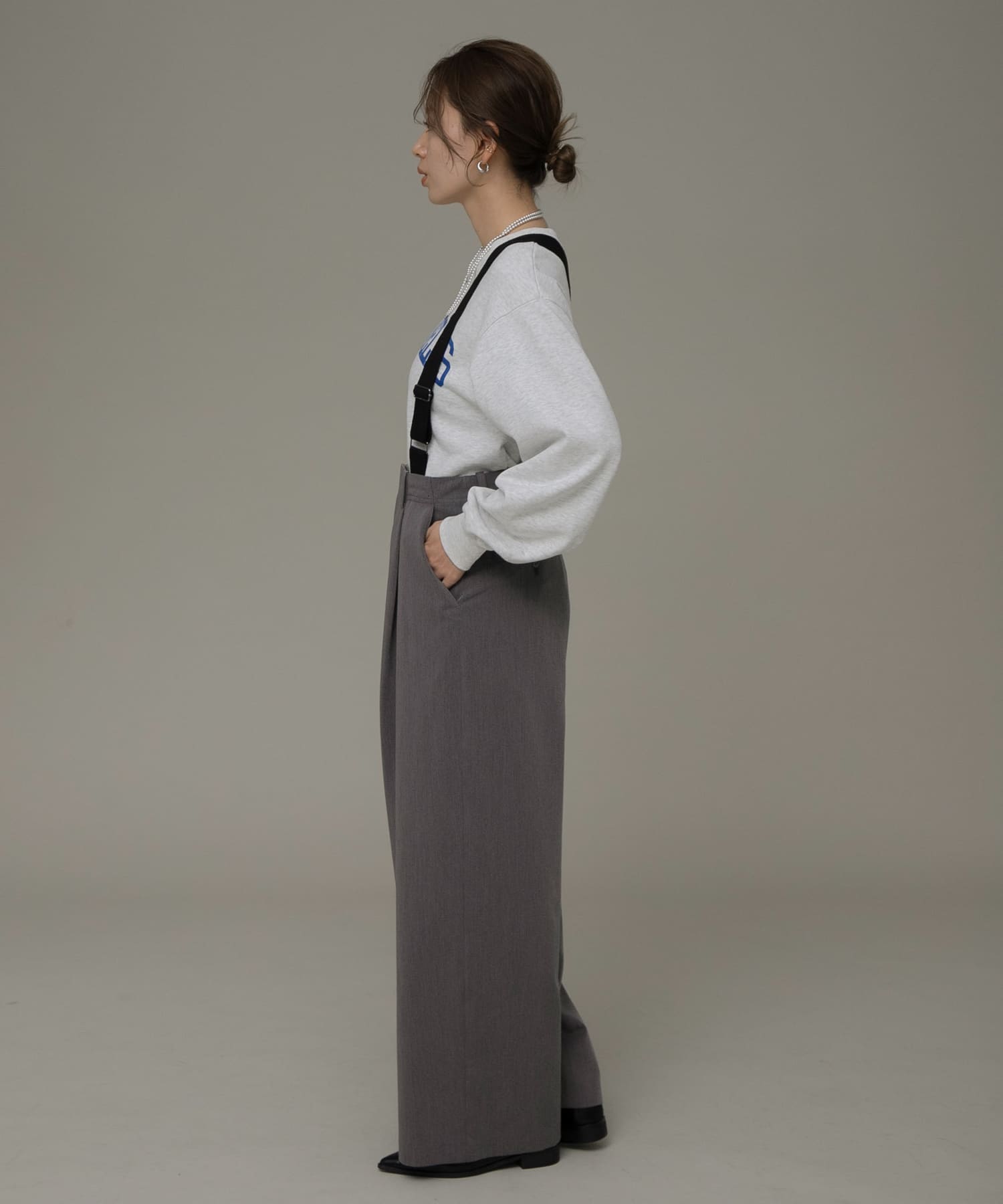 身長：164cm サイズ：38