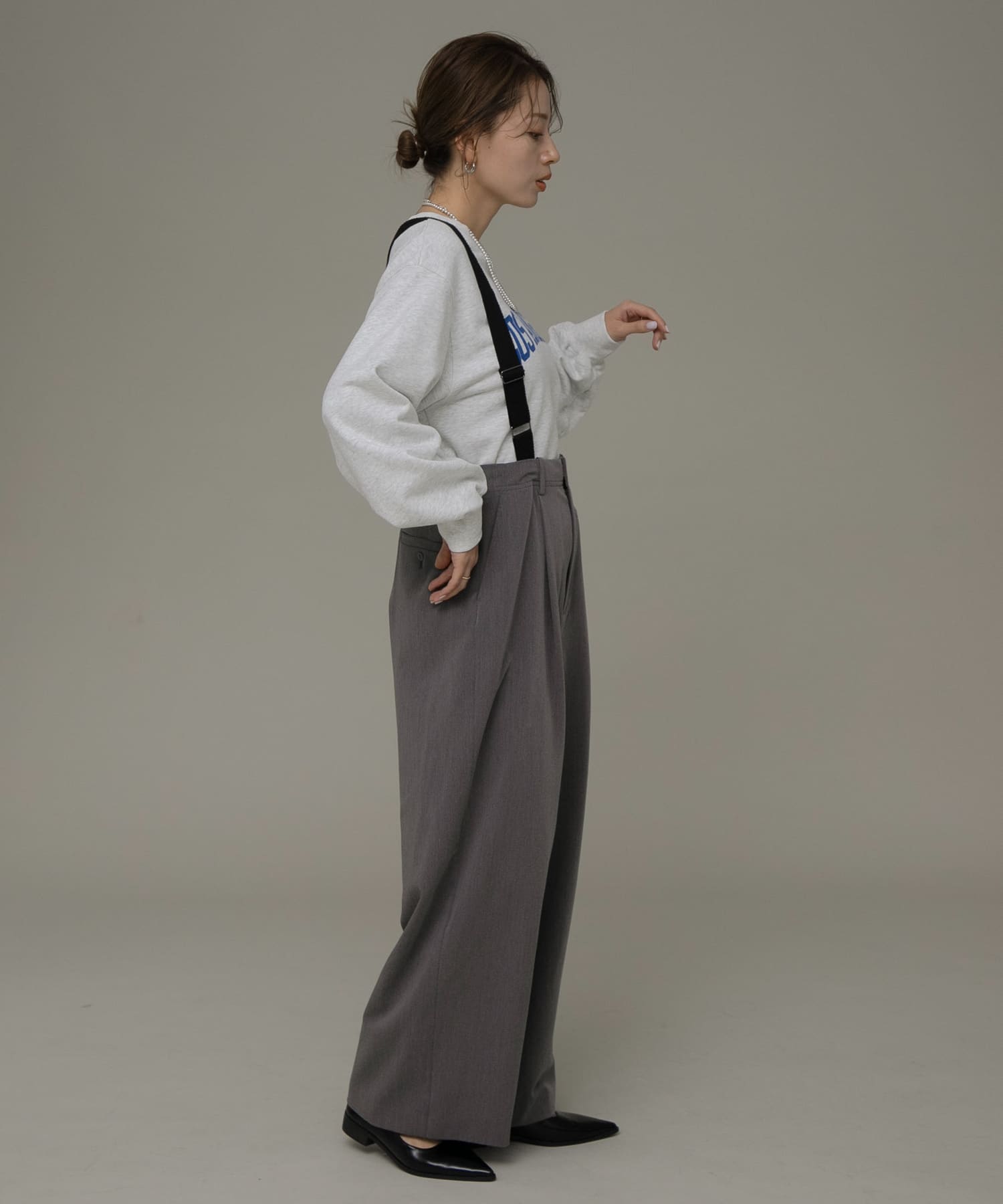 身長：164cm サイズ：38