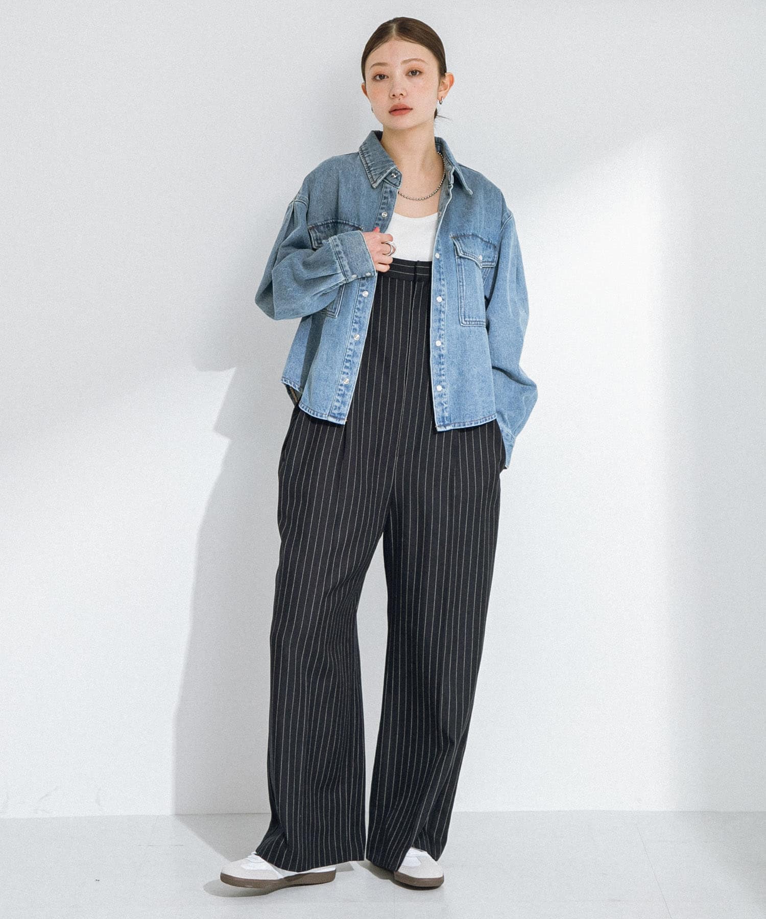 身長：166cm サイズ：38