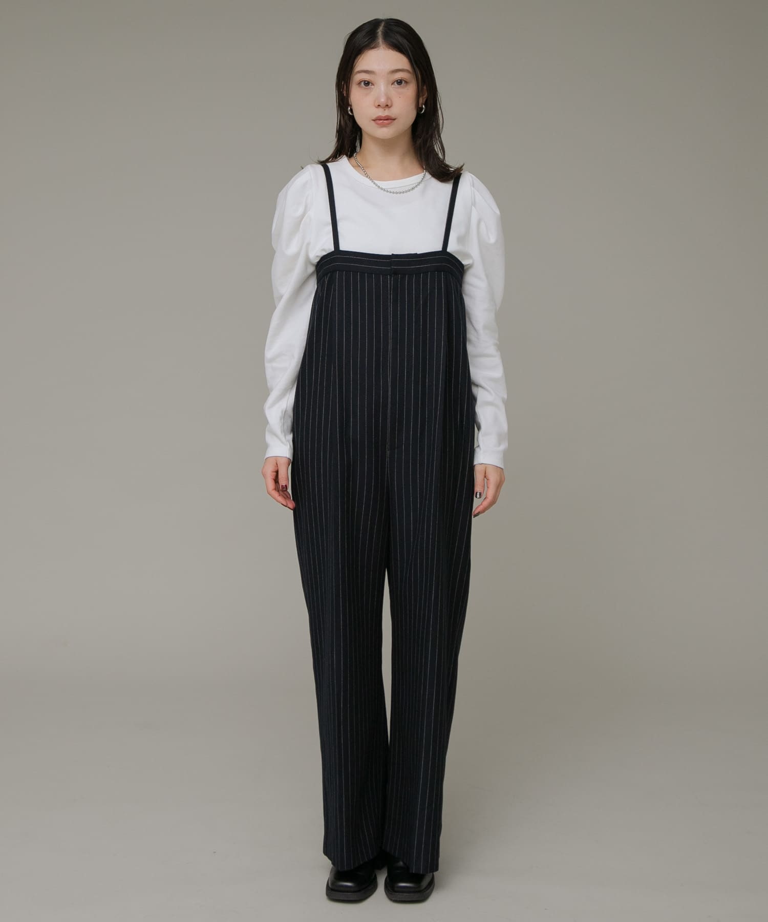 身長：166cm サイズ：38