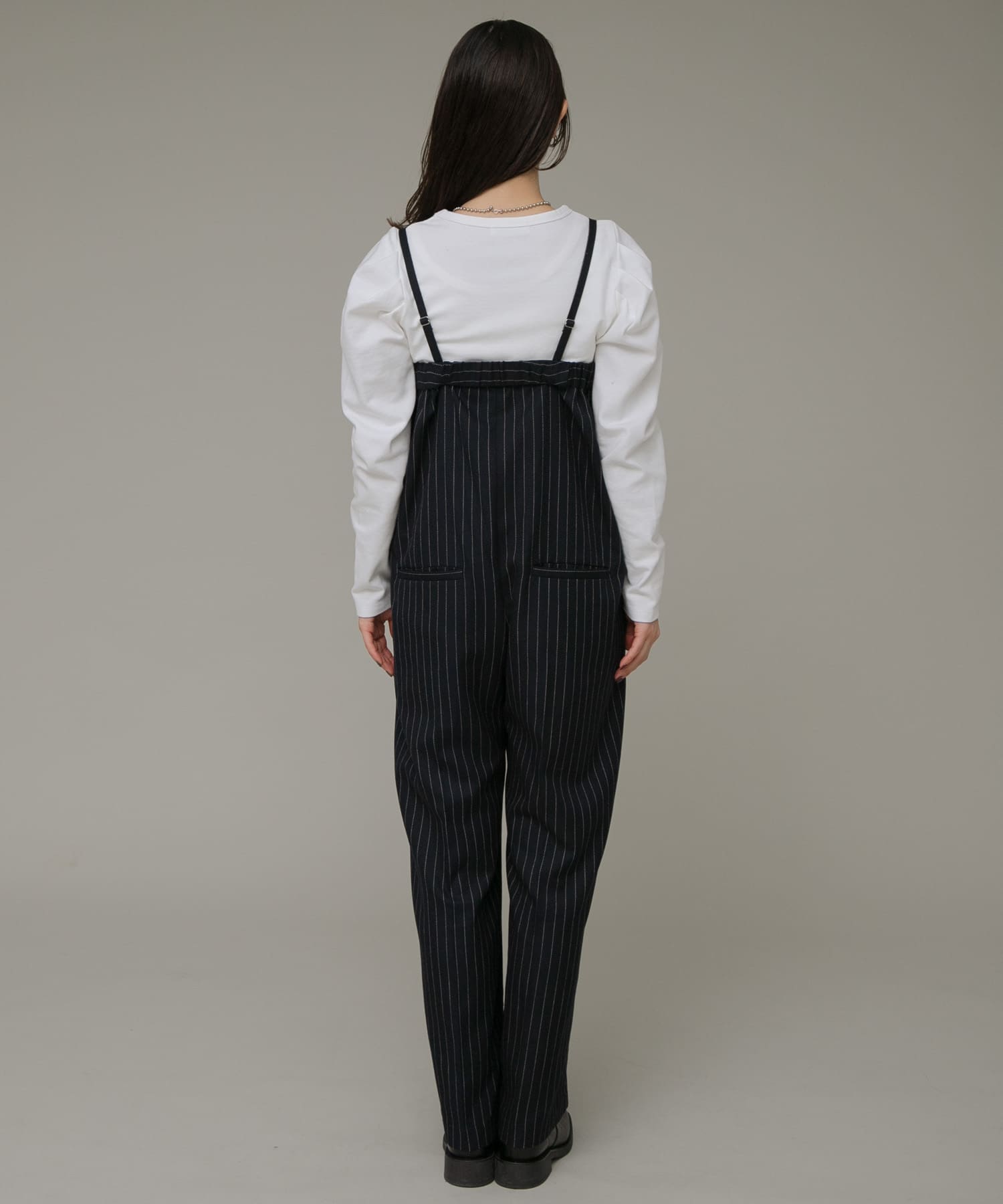 身長：166cm サイズ：38