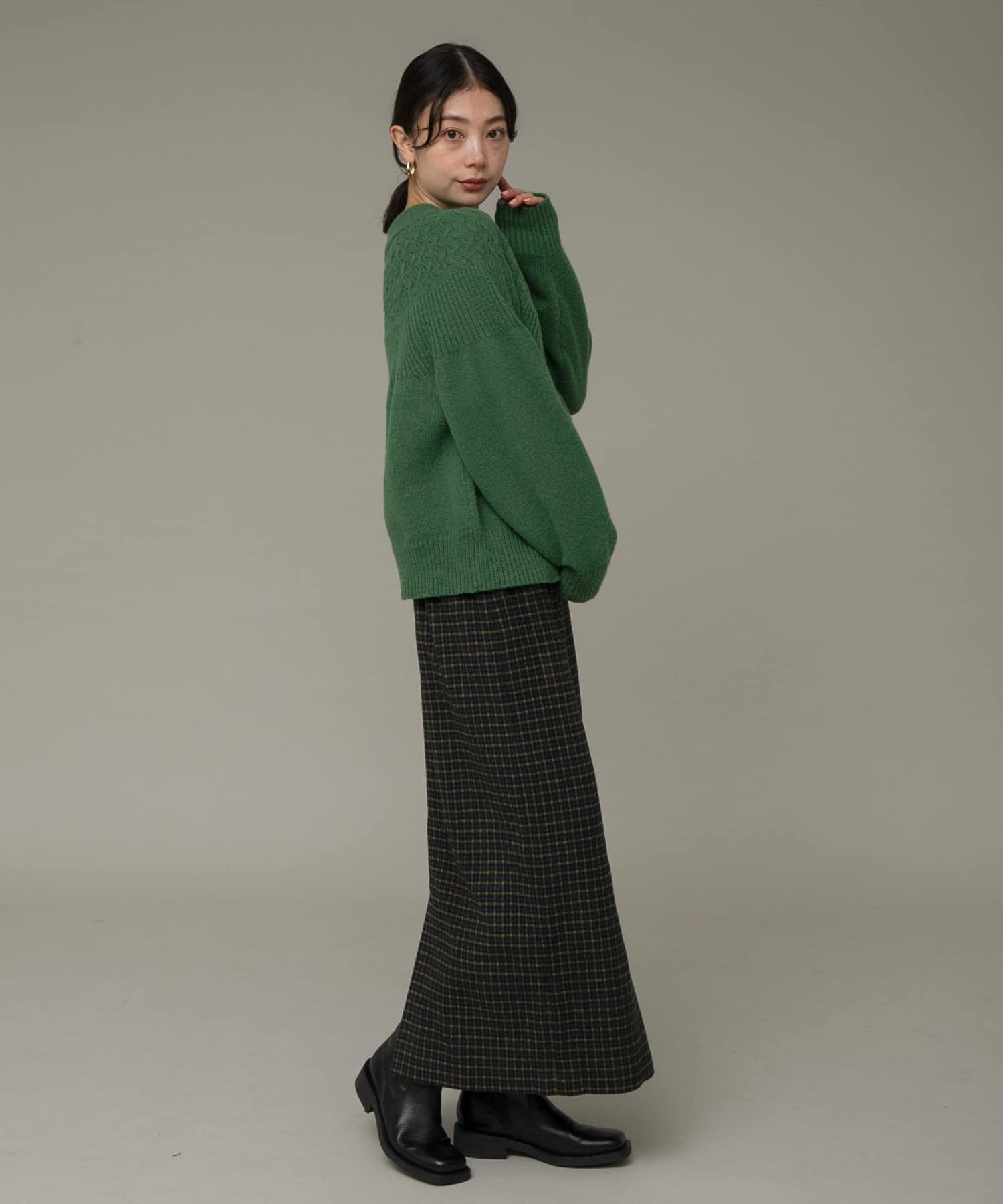 身長：166cm サイズ：38