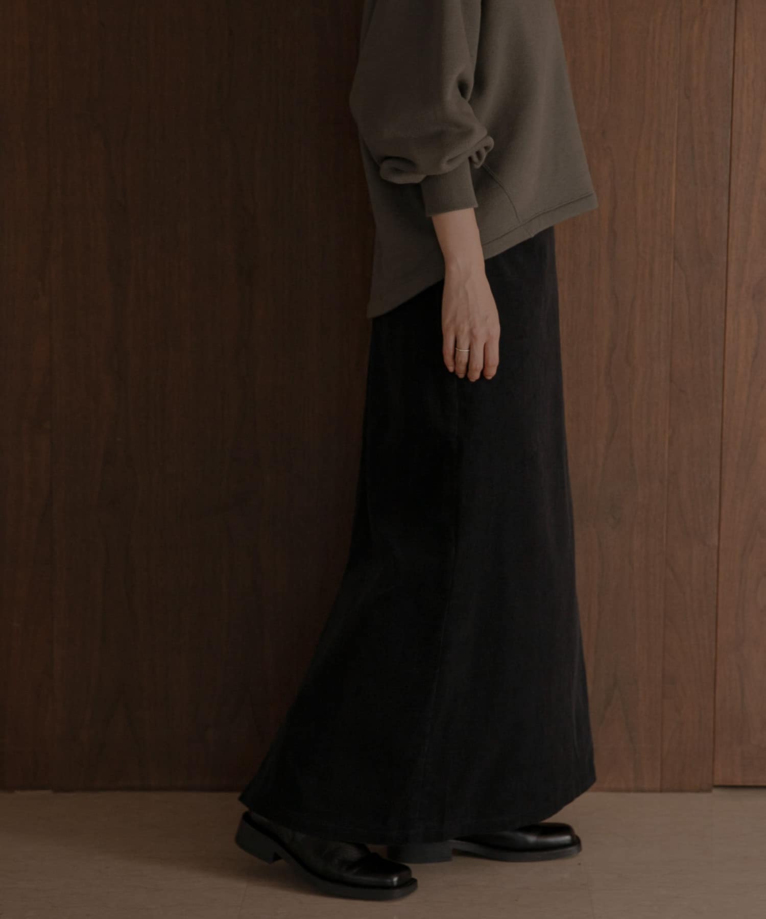 身長：164cm サイズ：38