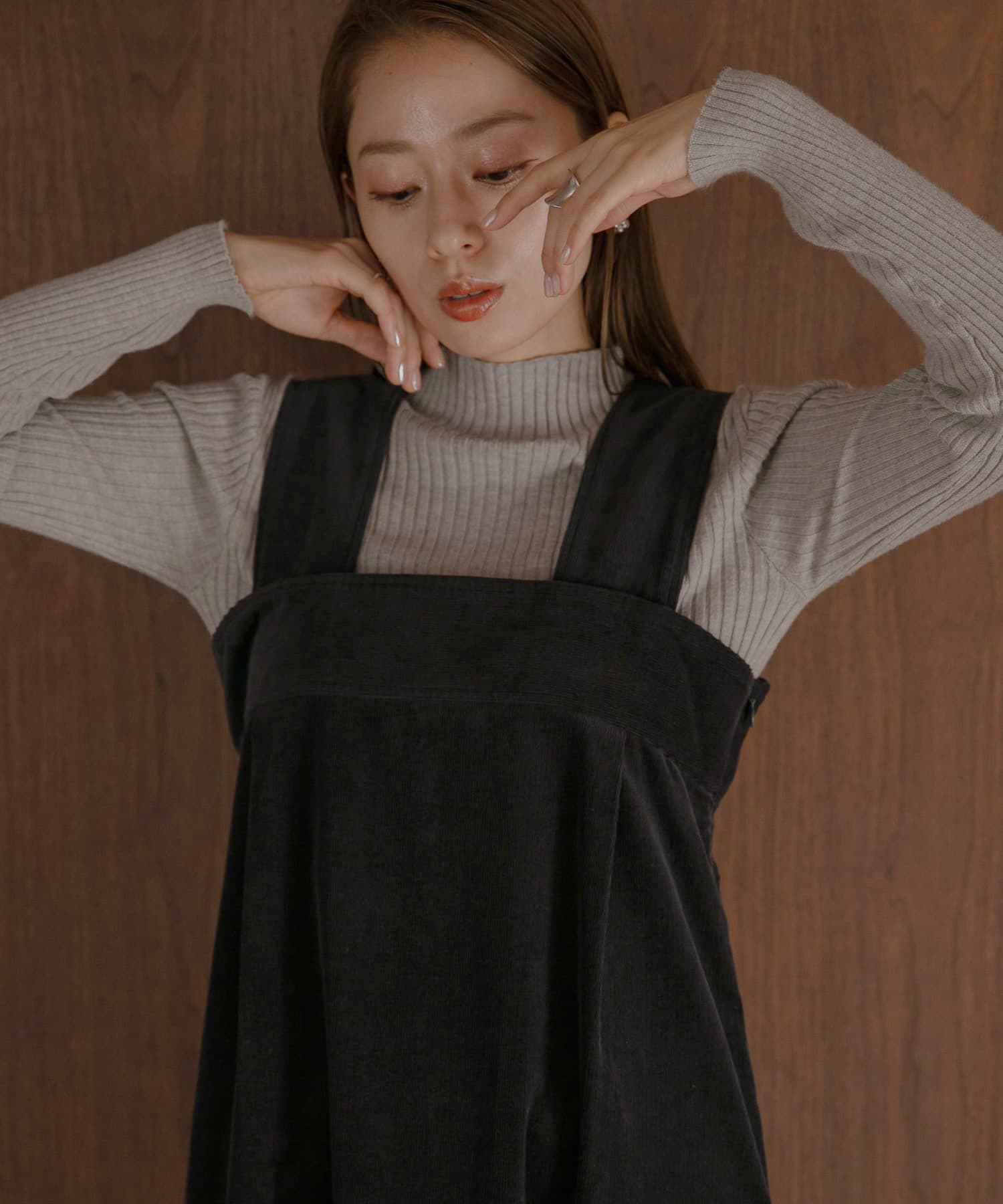 身長：164cm サイズ：38