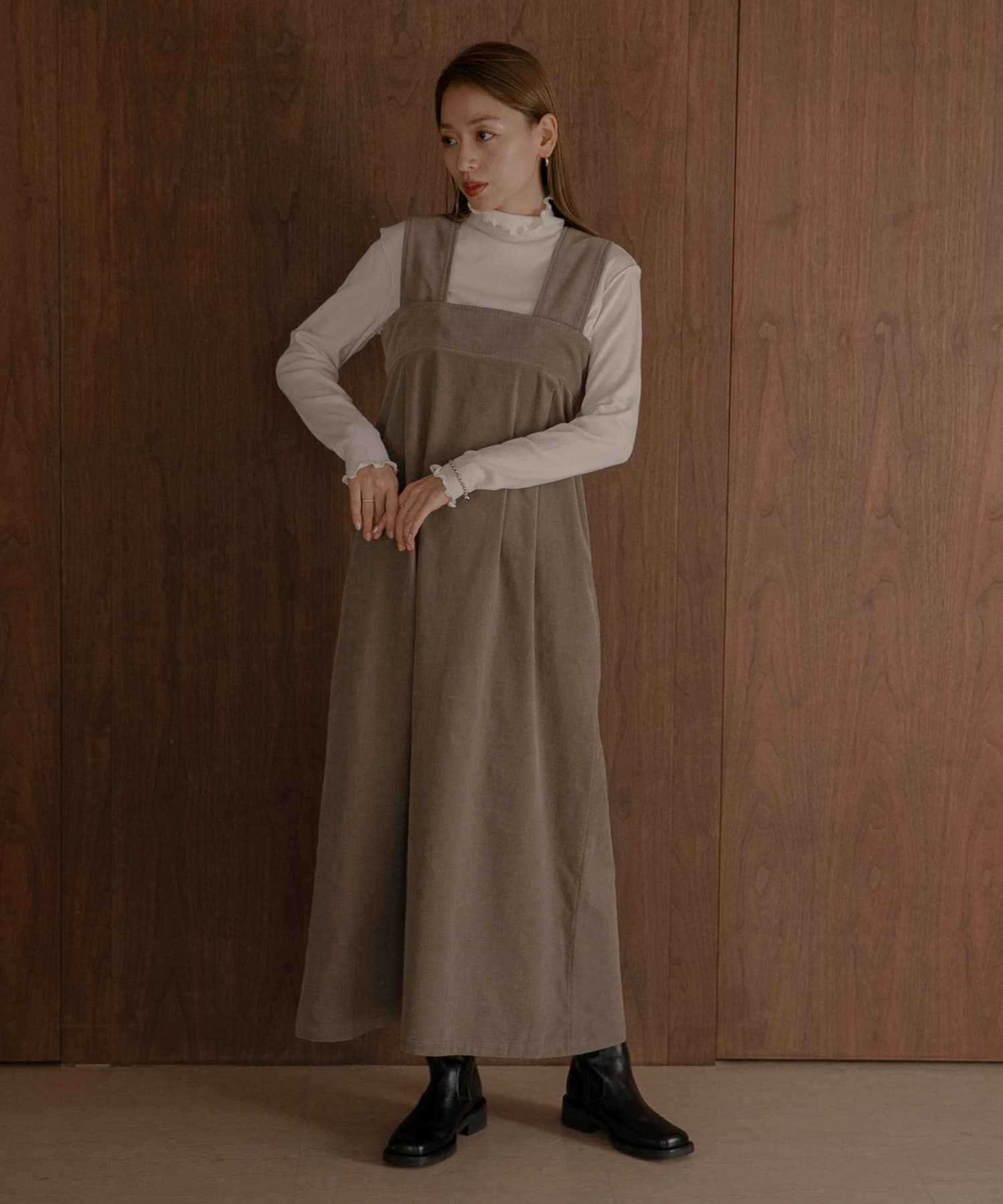 身長：164cm サイズ：38