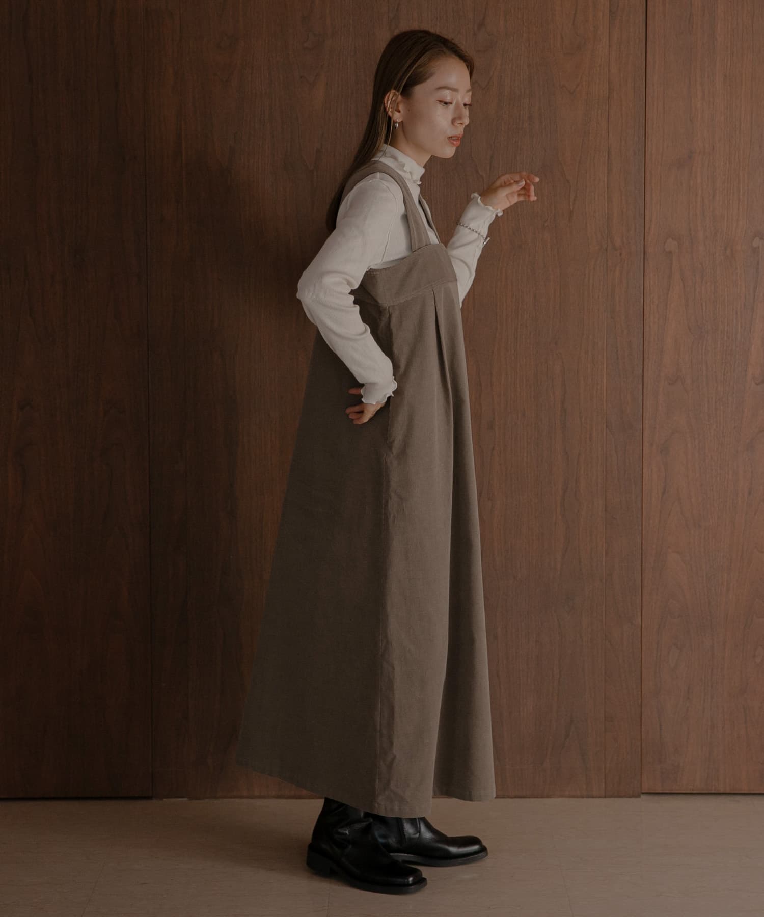 身長：164cm サイズ：38