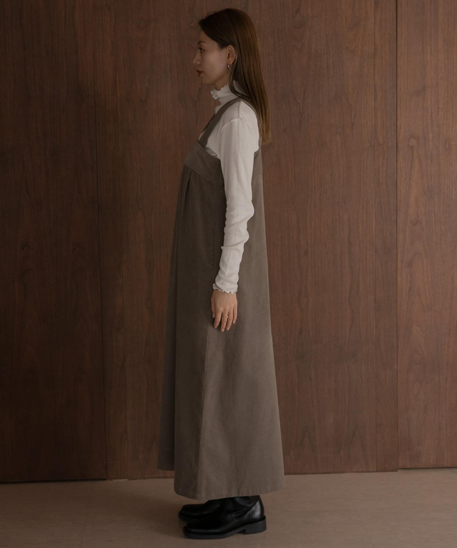 身長：164cm サイズ：38