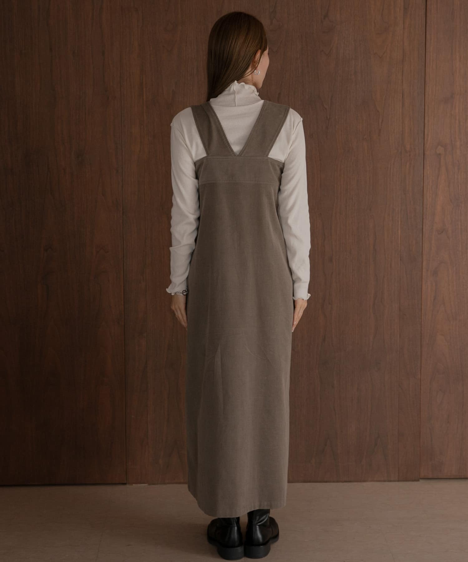 身長：164cm サイズ：38