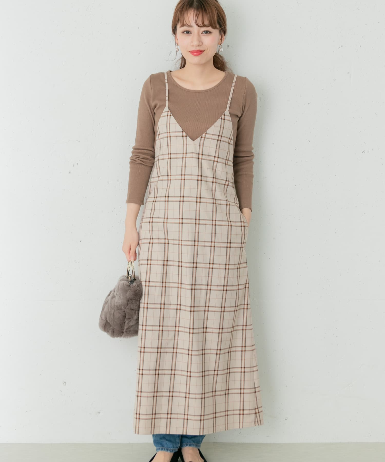 バックレースアップキャミワンピース