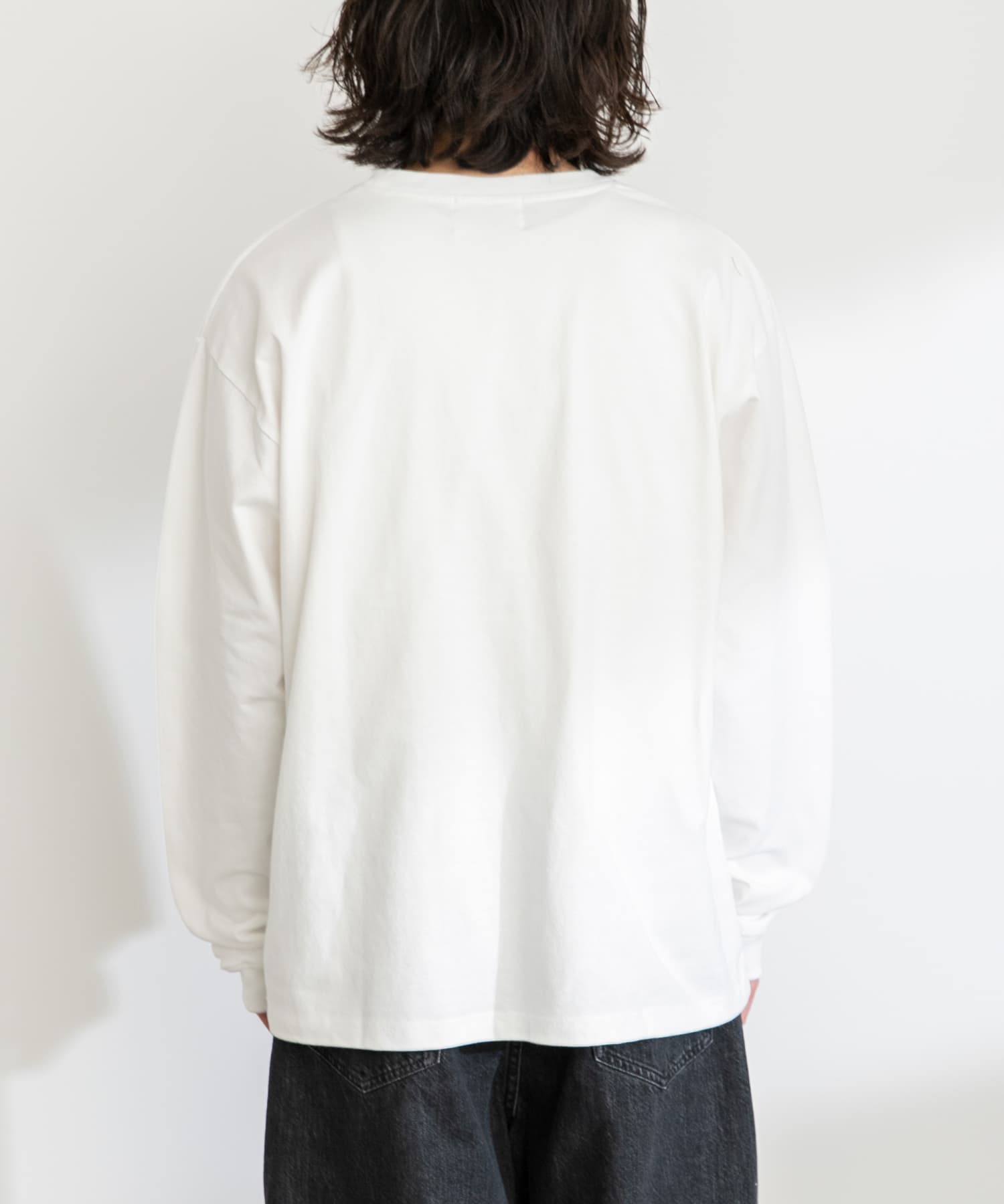 身長：180cm 体重：60kg サイズ：XL