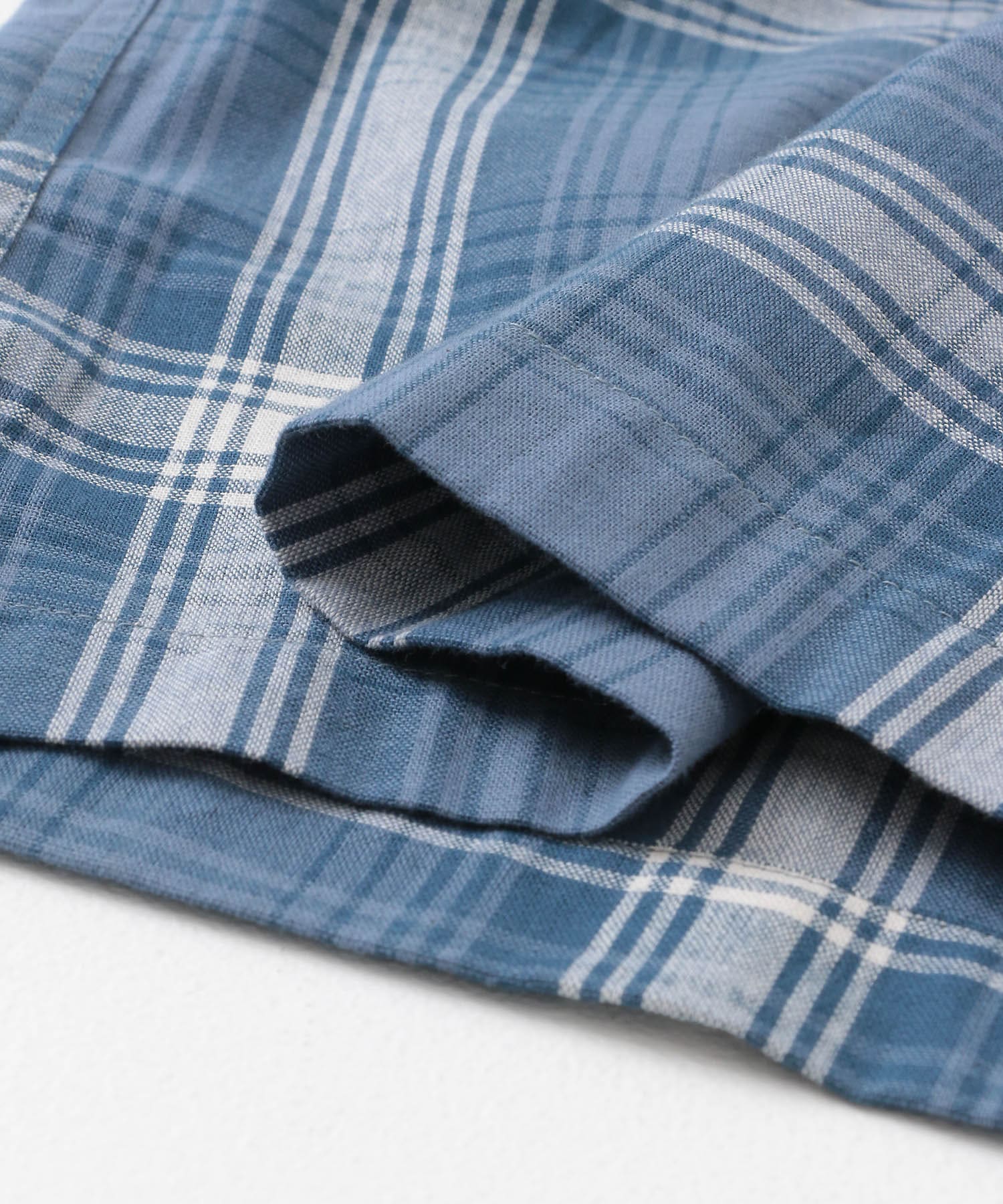 リラックスフィットチェックレギュラーシャツ ネイビー系 M