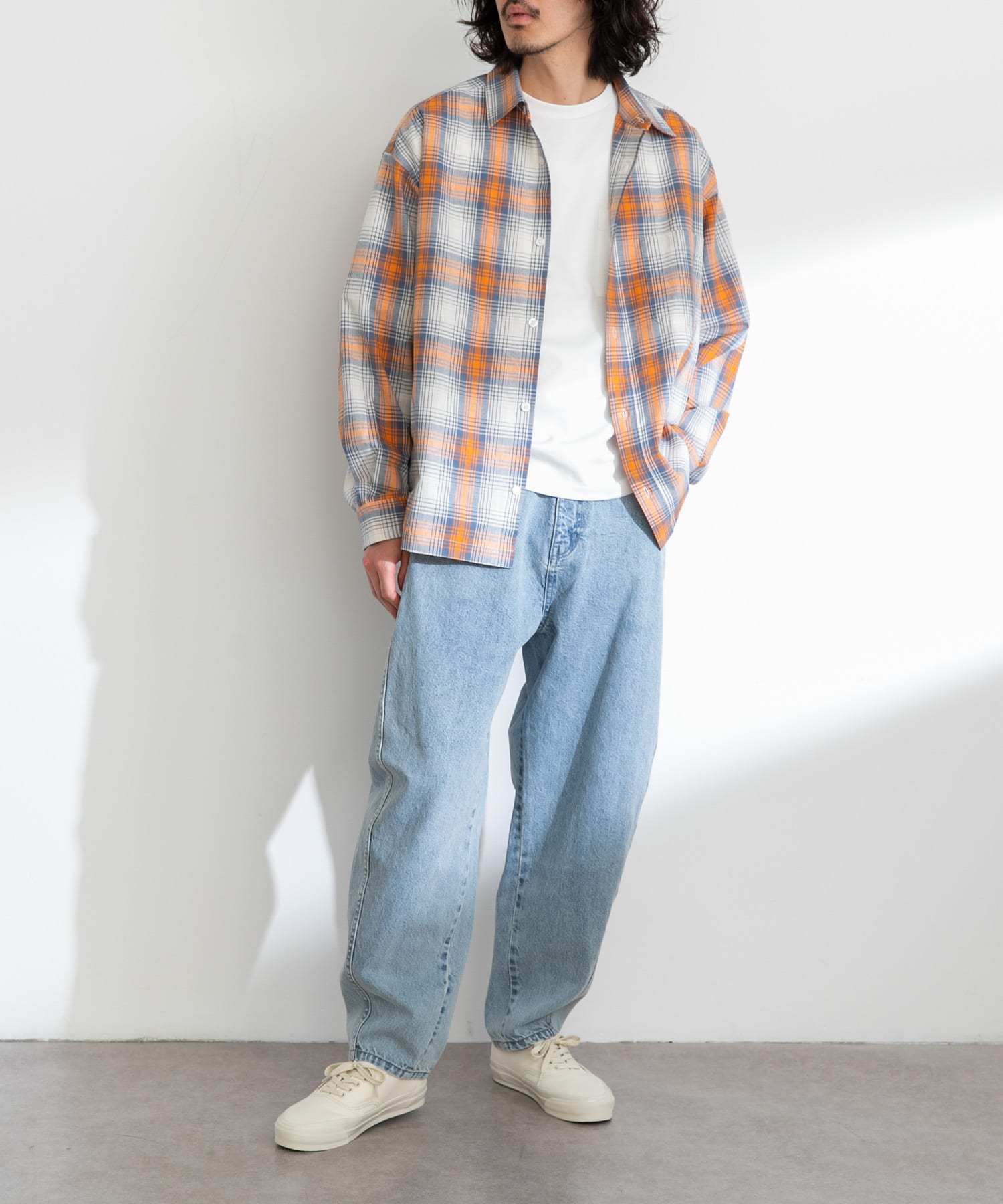 身長：180cm 体重：60kg サイズ：L