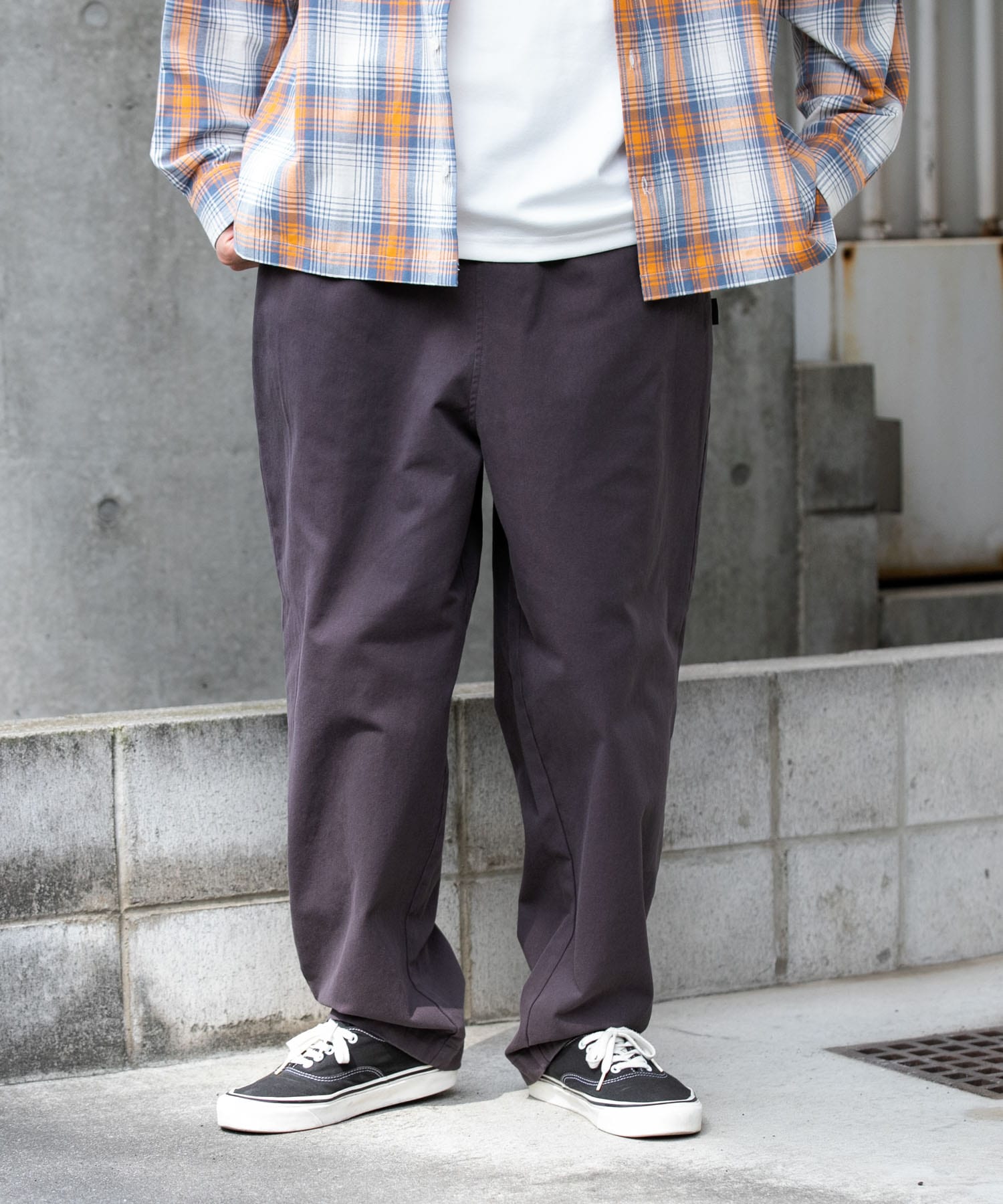 身長：180cm 体重：60kg サイズ：L